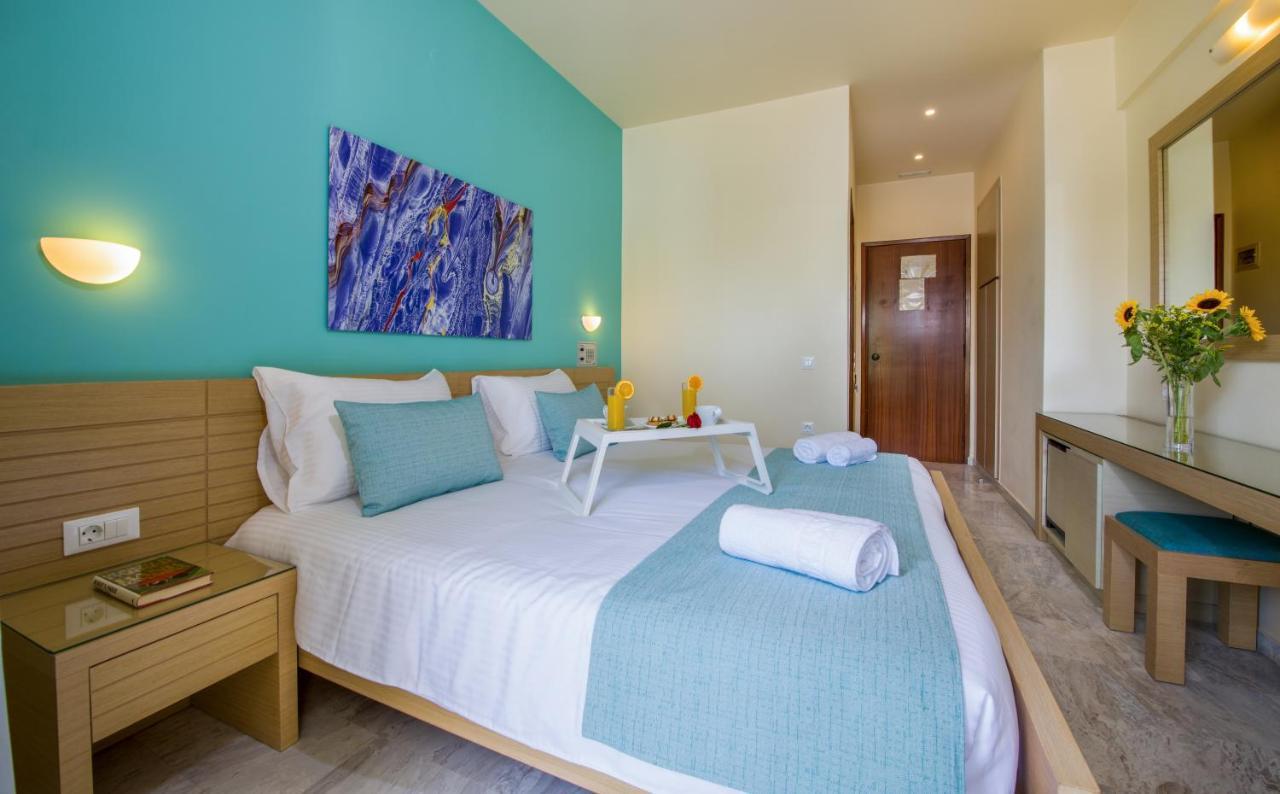 Double or Twin Room,1065547858:JPEG