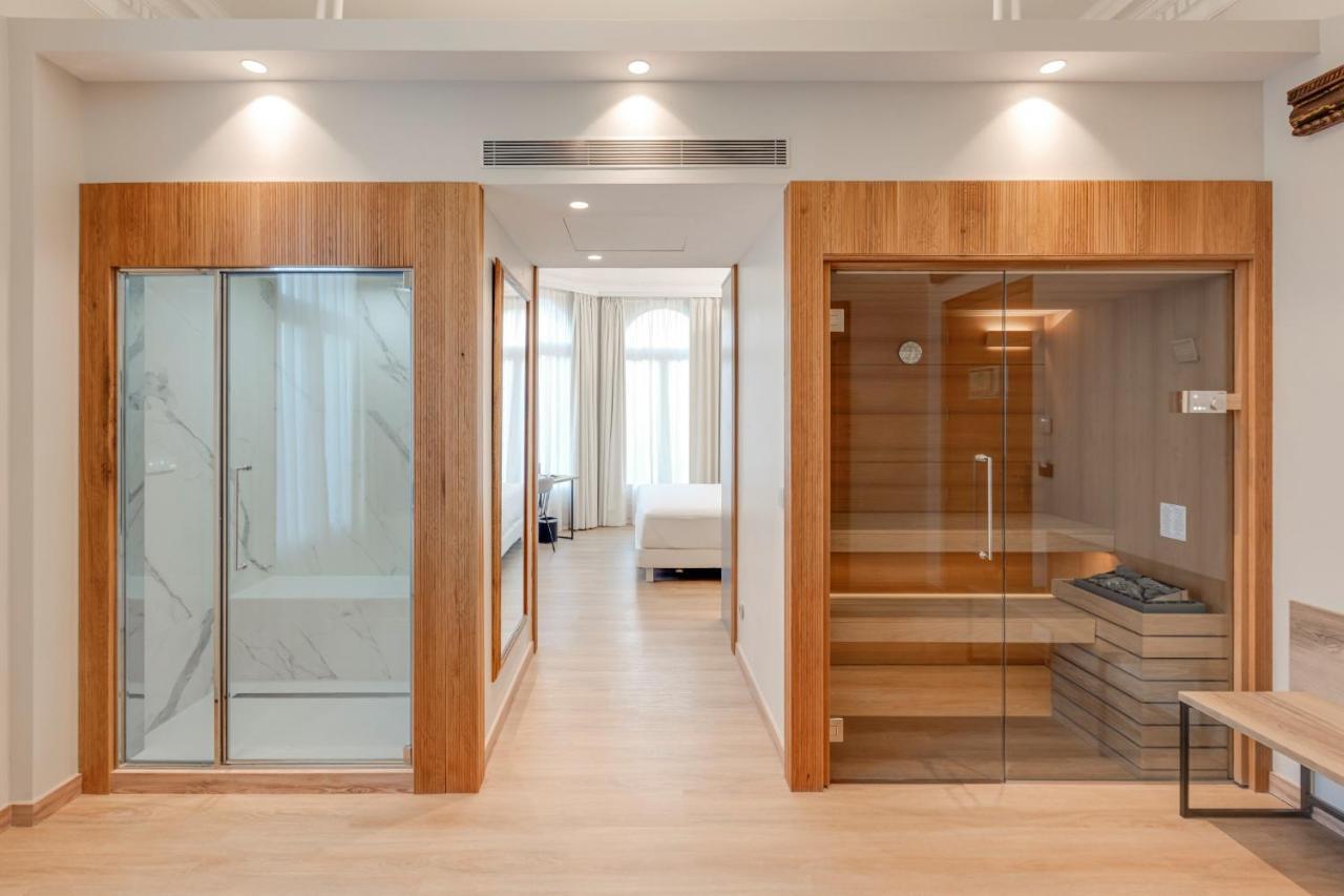 Suite Mirlo avec Hammam, Baignoire d’Hydromassage et Sauna