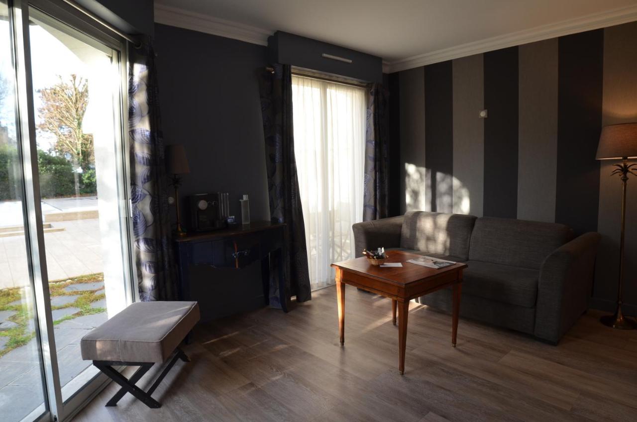 Chambre avec Salon et Baignoire ou Balnéo