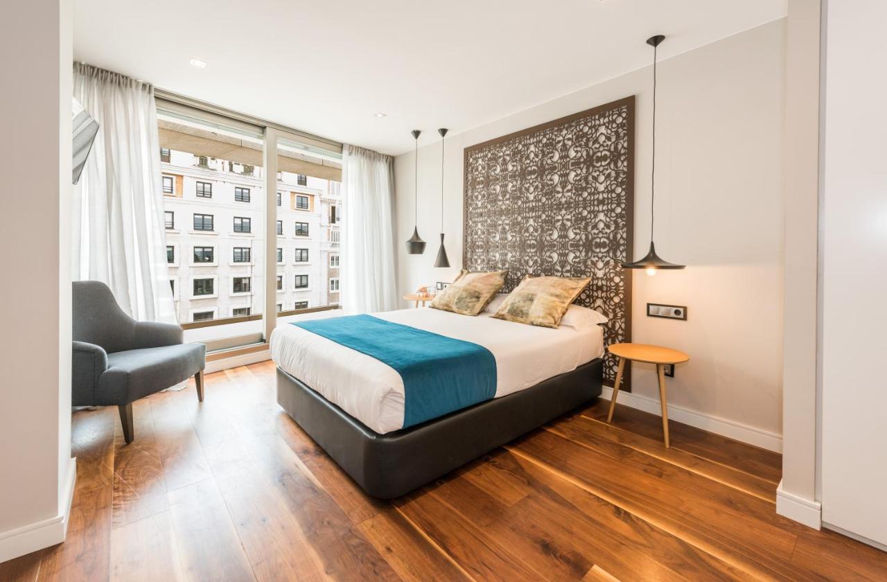 Appartement 4 Chambres en Duplex avec Terrasse - Vue sur Panorama Urbain
