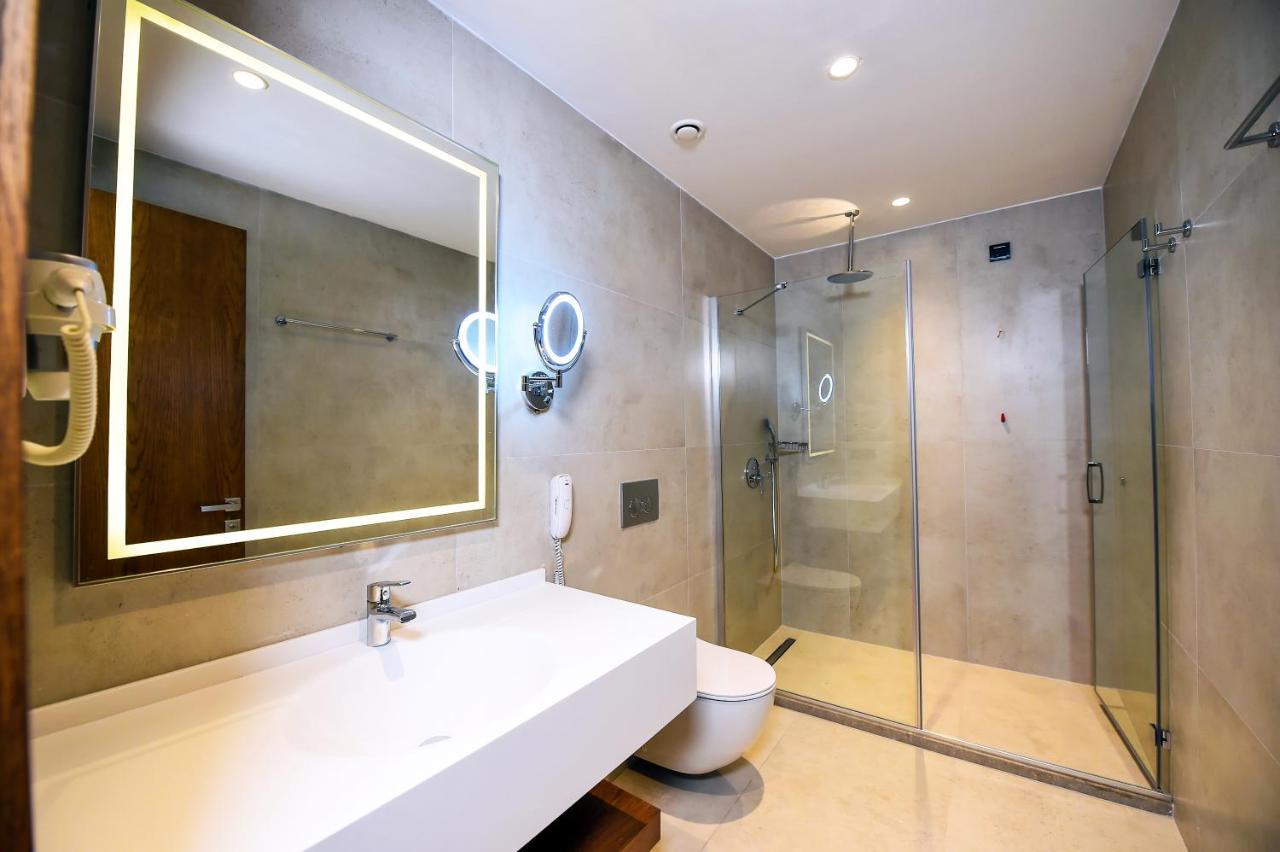 Chambre Double ou Lits Jumeaux Deluxe - Vue sur Ville