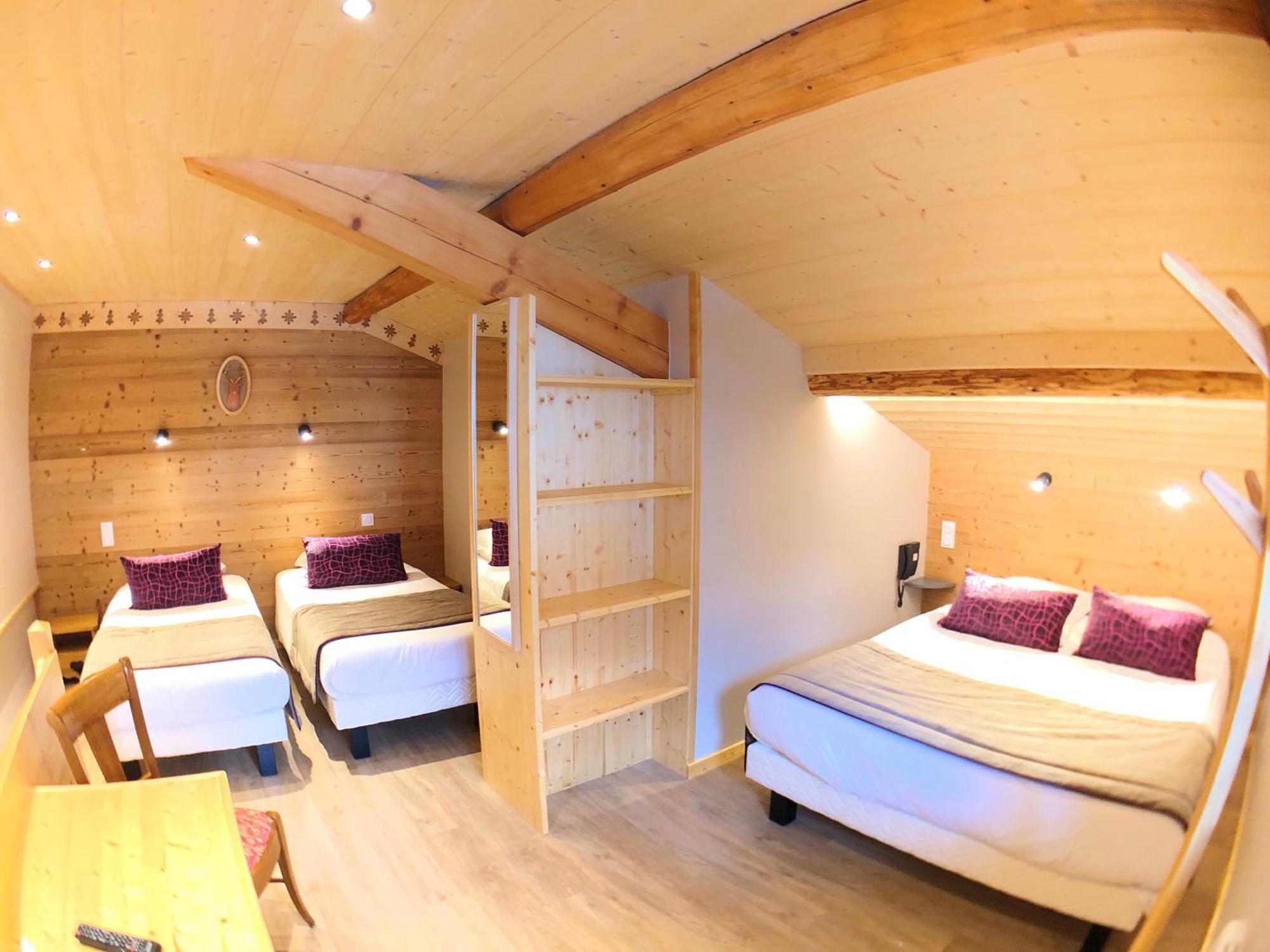 Chambre Quadruple avec Balcon