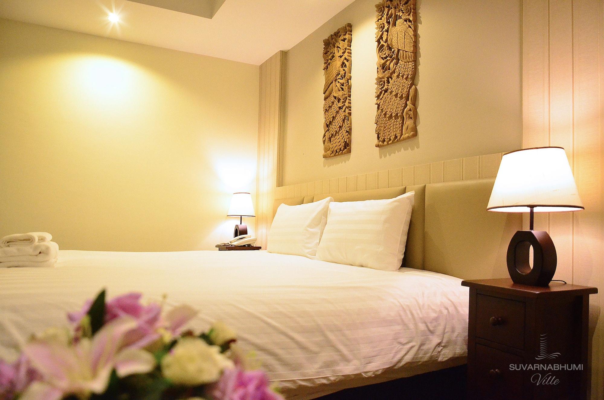 Chambre Double ou Lits Jumeaux Exécutive avec Vue sur la Piscine