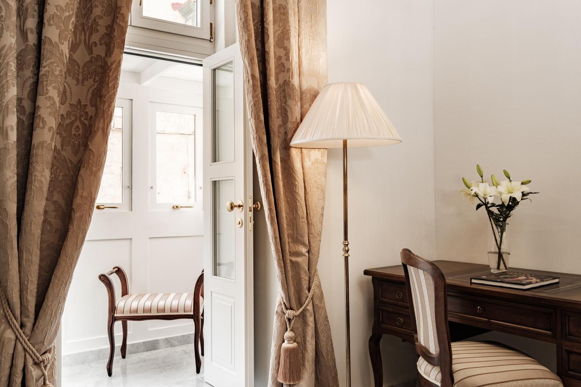 Chambre Double ou Lits Jumeaux Deluxe avec Balcon