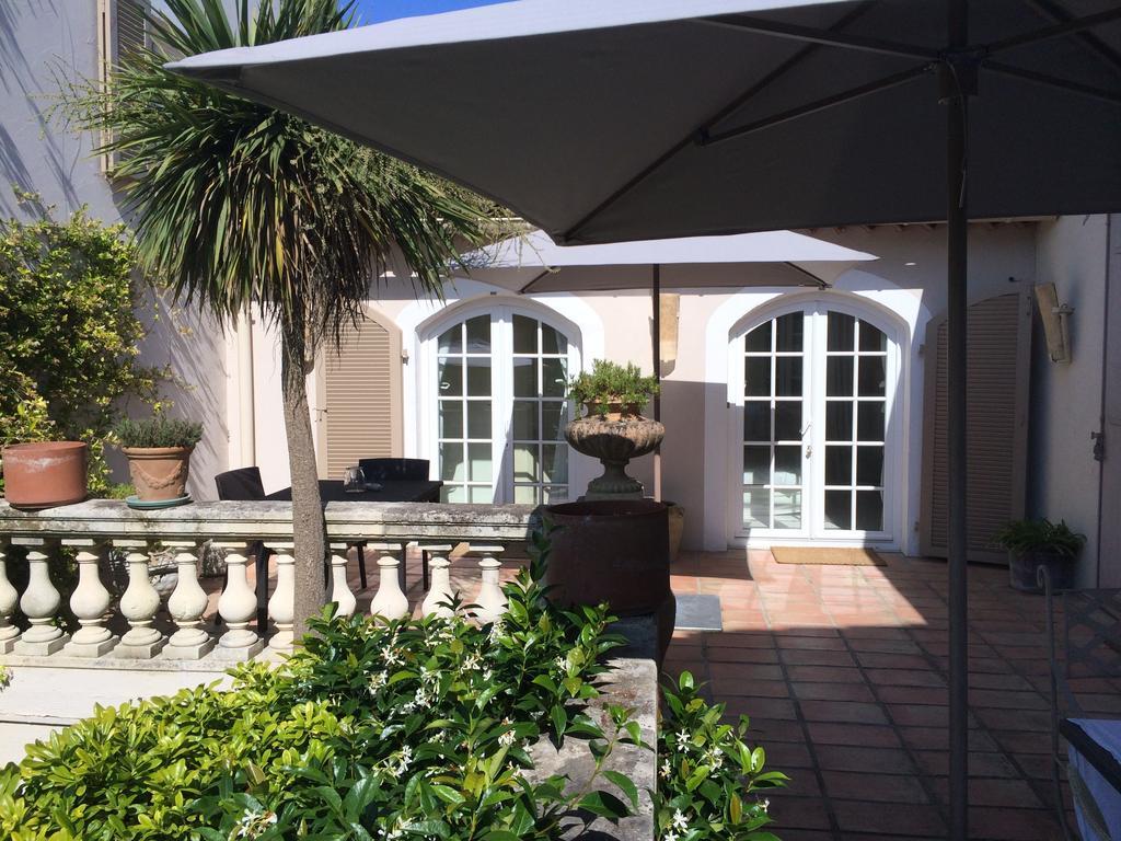 Chambre Double avec Balcon 2 - Vue sur Piscine - 20 m²