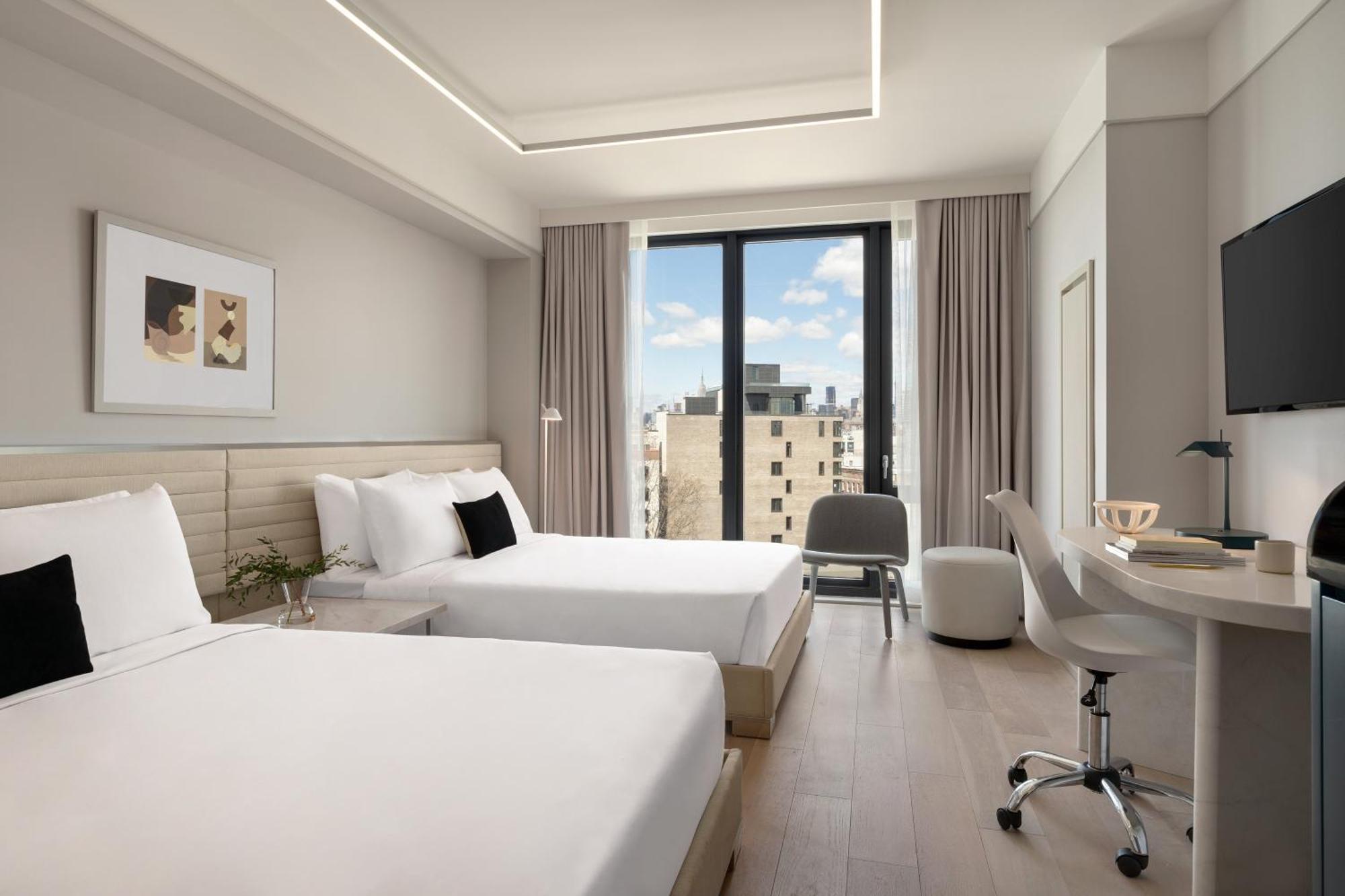 Chambre Double avec 2 Lits Doubles - Accessible aux Personnes à Mobilité Réduite
