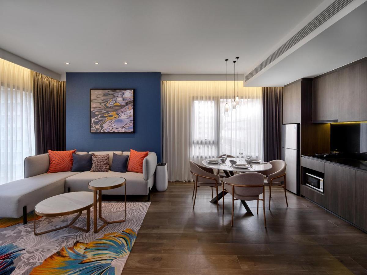 Suite d'Angle 2 Chambres avec Lit King-Size et Lit Simple