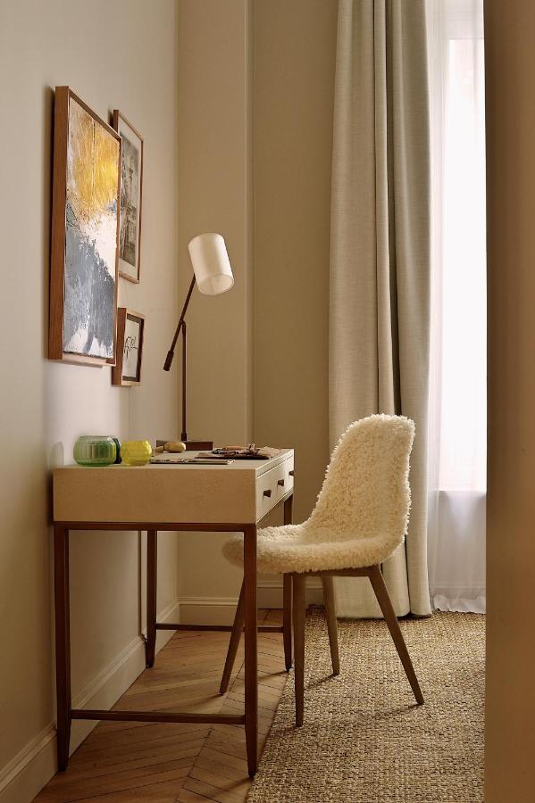 Two-Bedroom Apartment,1298438623:JPEG