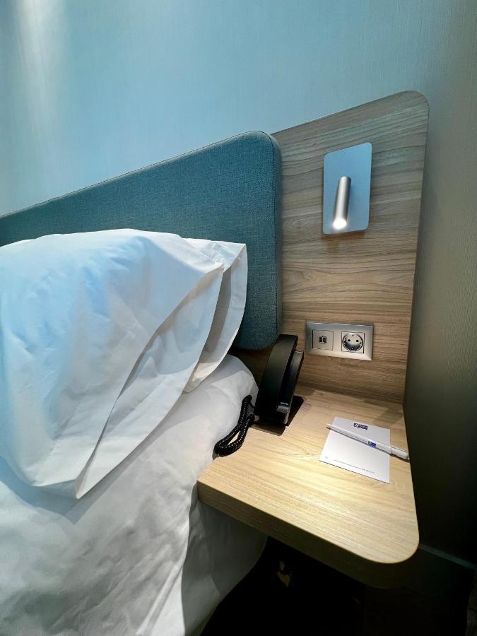 Chambre Standard avec Petit-Déjeuner Gratuit