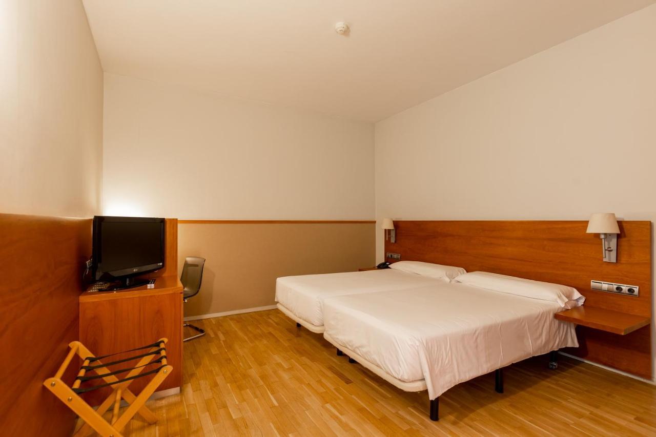 Double or Twin Room,1333700654:JPEG