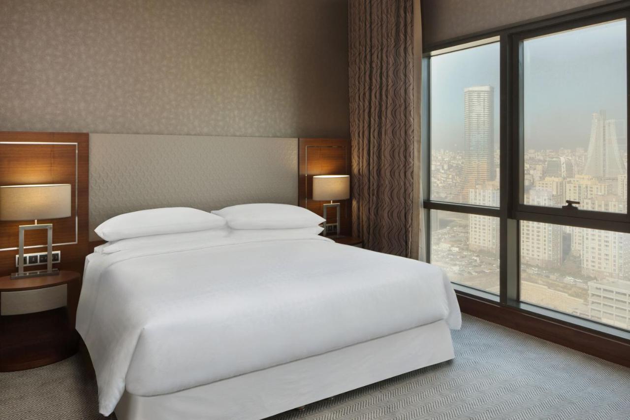 Deluxe King Room – High Floor,1351933960:JPEG