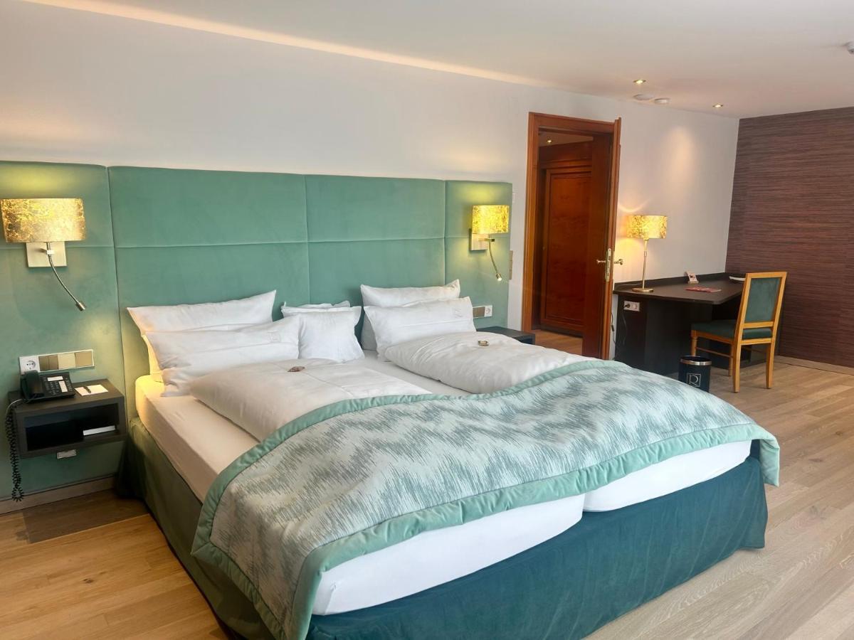 Chambre Lit King-Size - Vue sur Montagne
