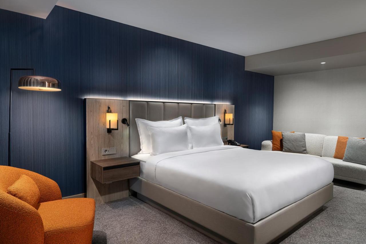 Chambre Lit King-Size Premium avec Canapé-Lit - Vue sur Pont du Bosphore