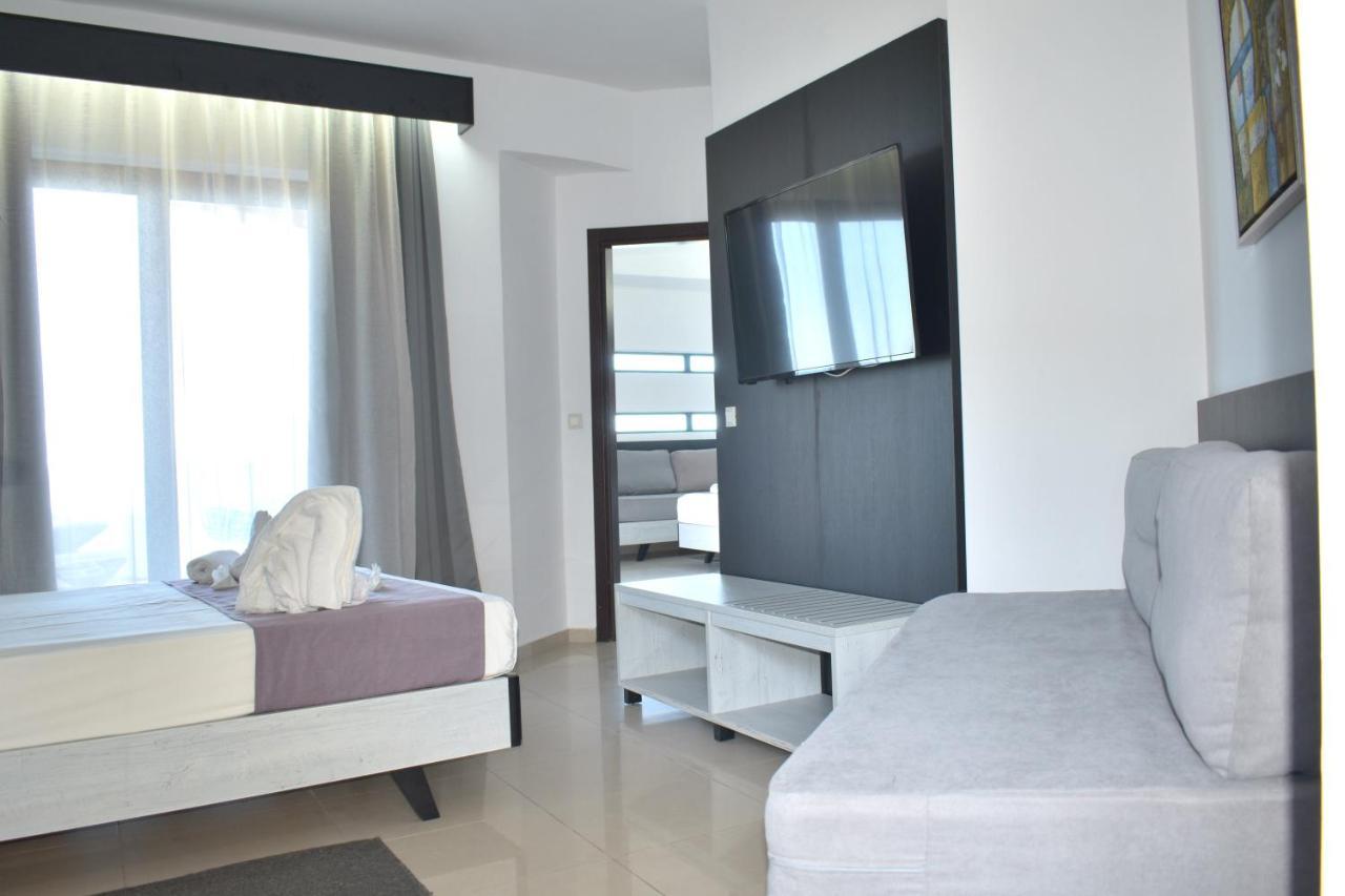 Chambre Familiale Supérieure avec Piscine Privée