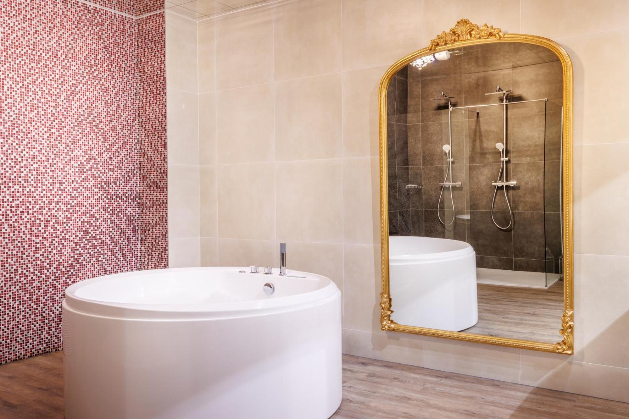Suite Deluxe avec Baignoire Spa
