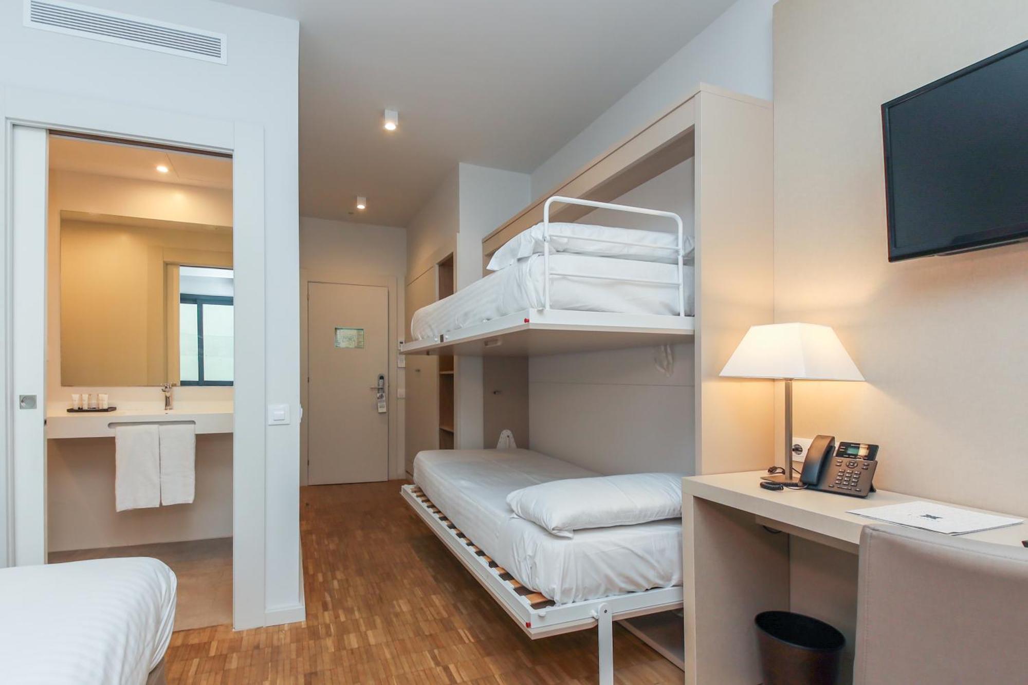 Chambre Quadruple Deluxe