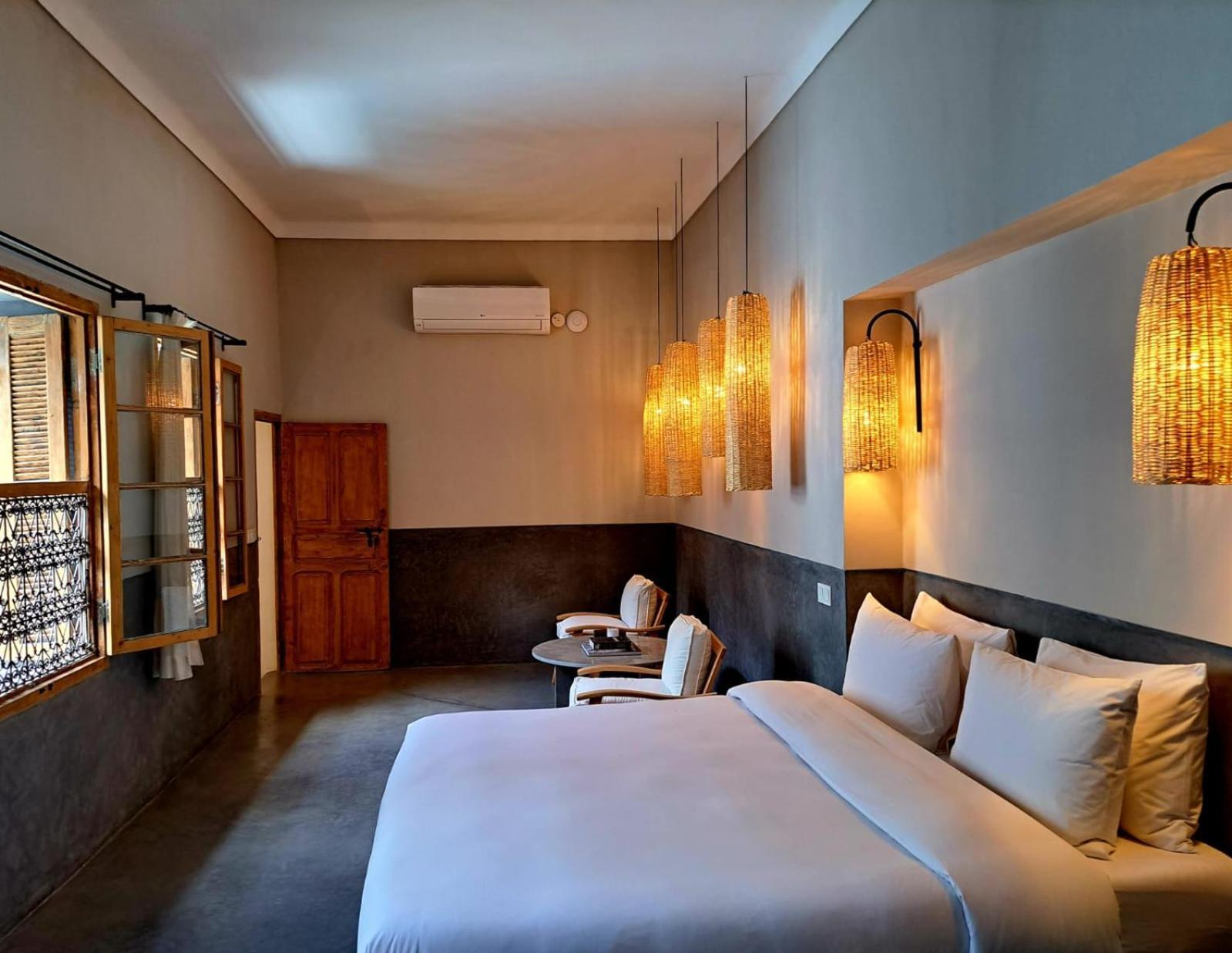 Chambre Lit Queen-Size Deluxe
