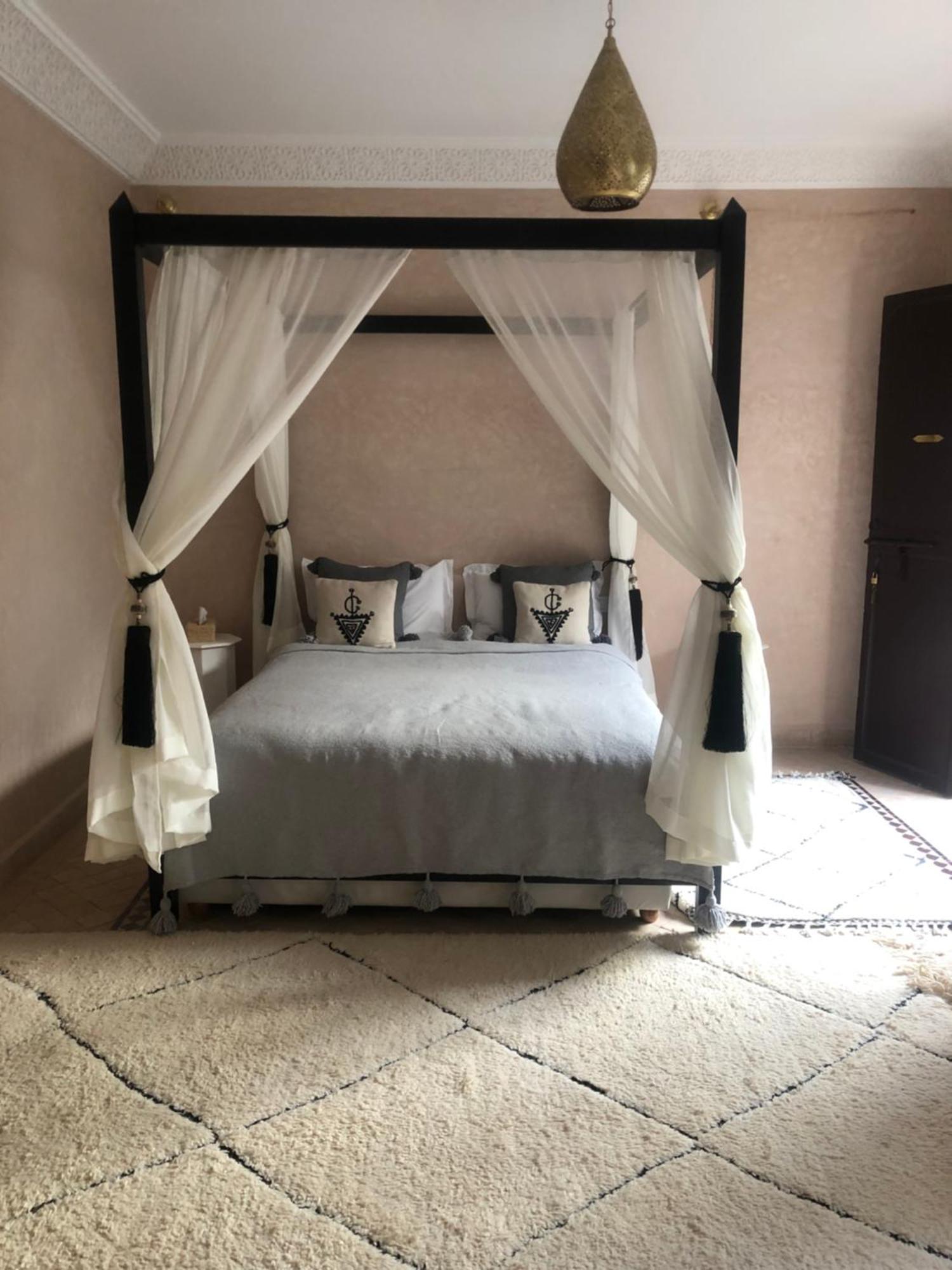 Chambre Triple avec Salle de Bains Privative