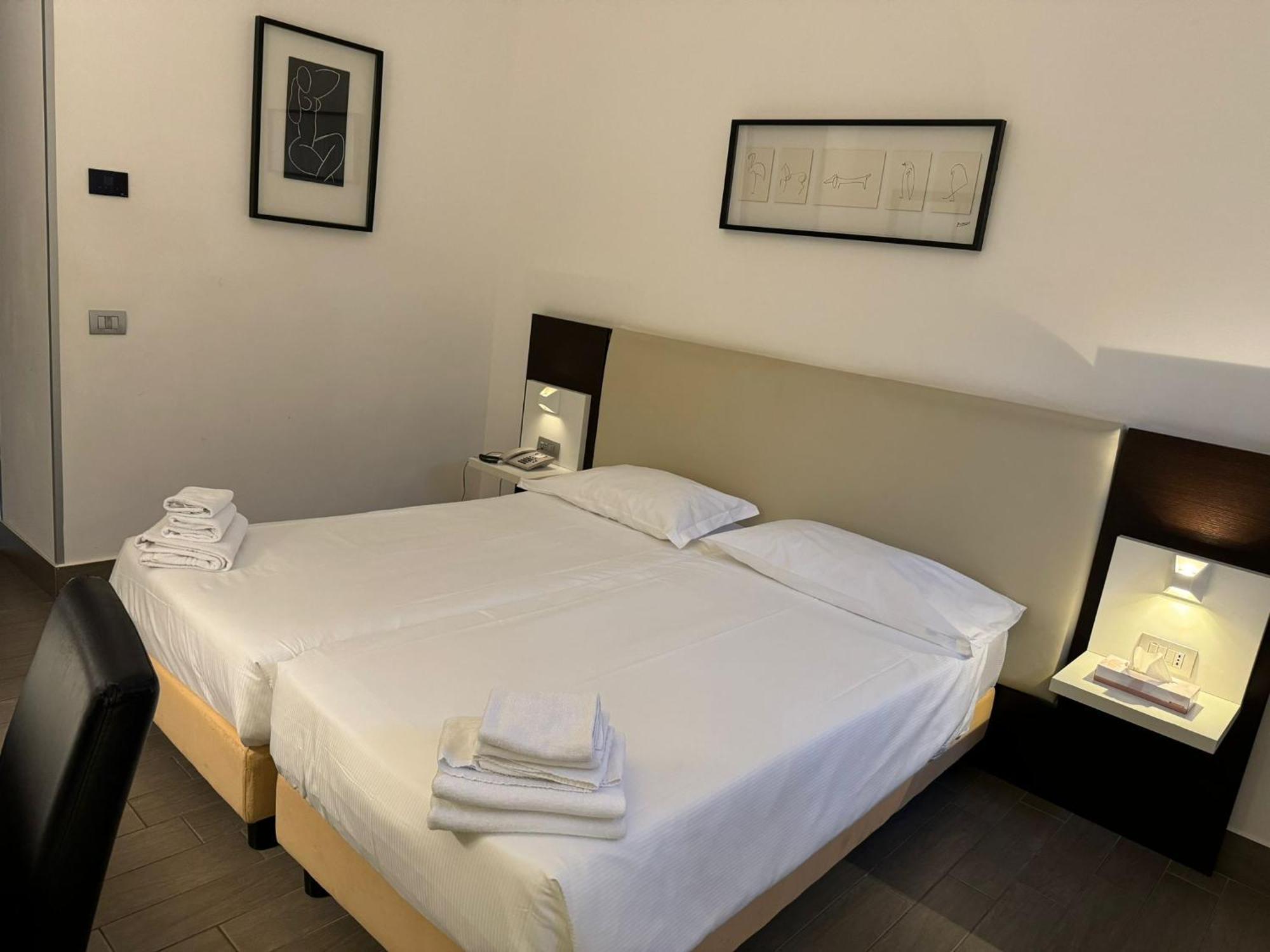 Chambre Double - Forfait Accès Piscine