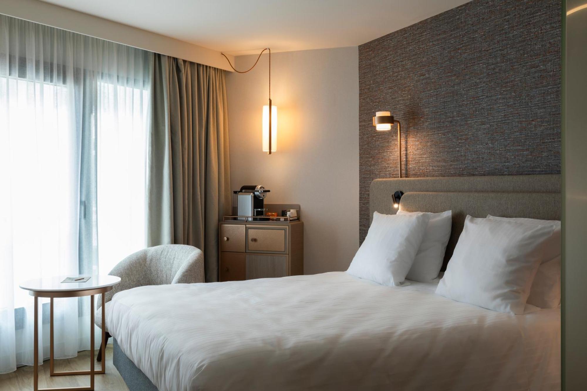 Chambre Double Prestige avec Vue Latérale sur Mer - Échapée