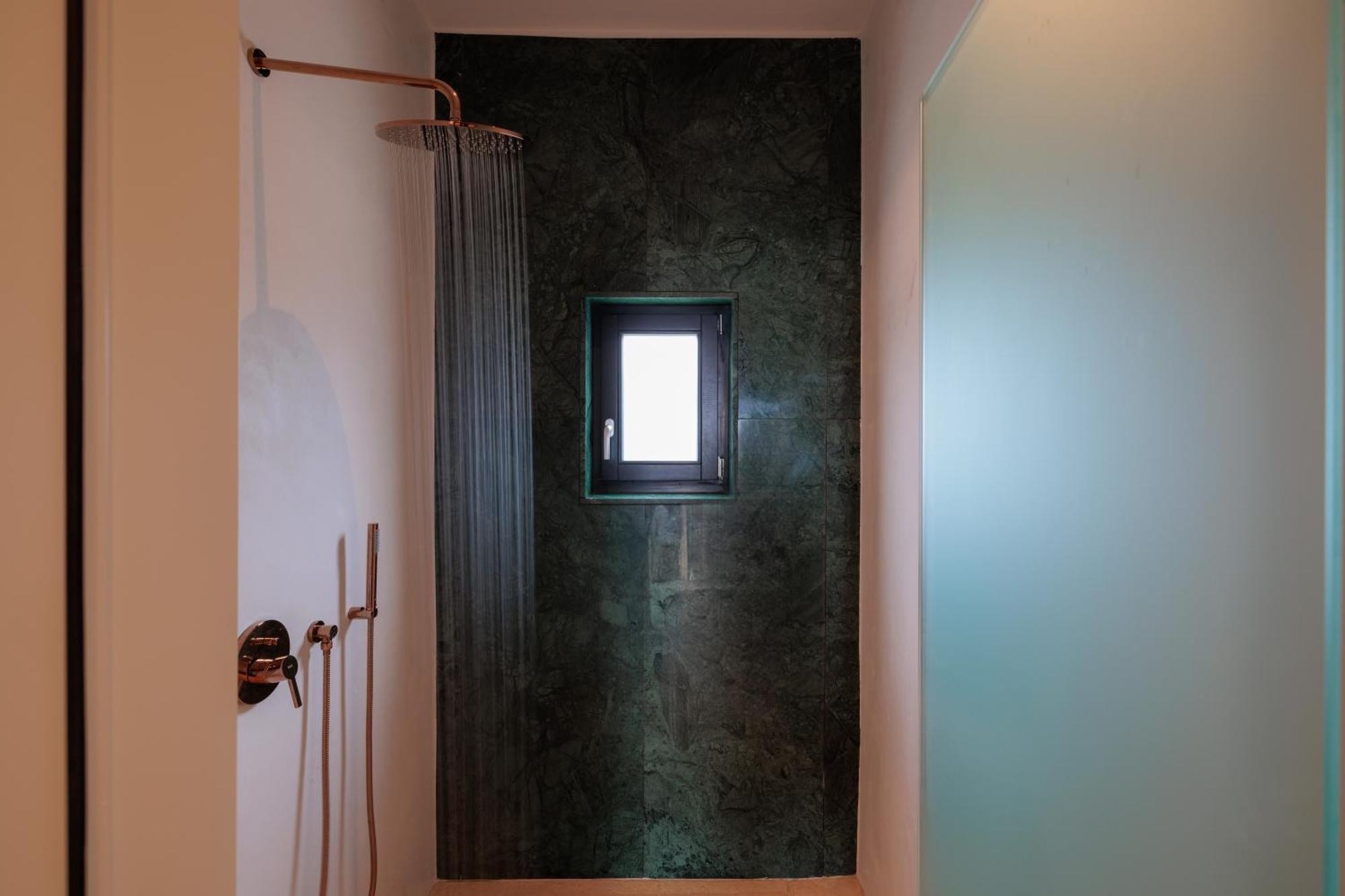 Chambre Double Supérieure avec Piscine Privée - Vue sur Mer