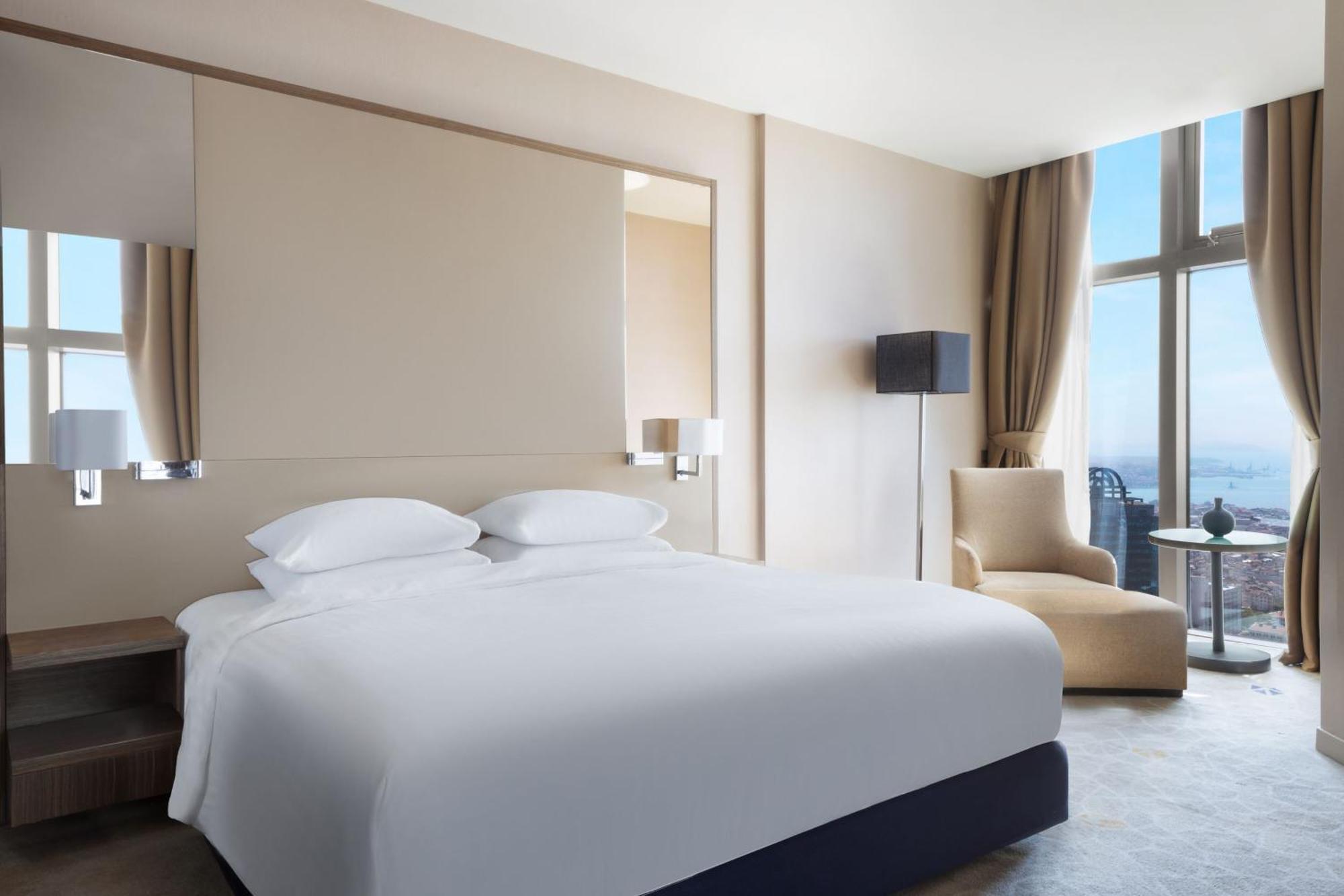 Suite Junior Lit King-Size - Accès au Salon Exécutif