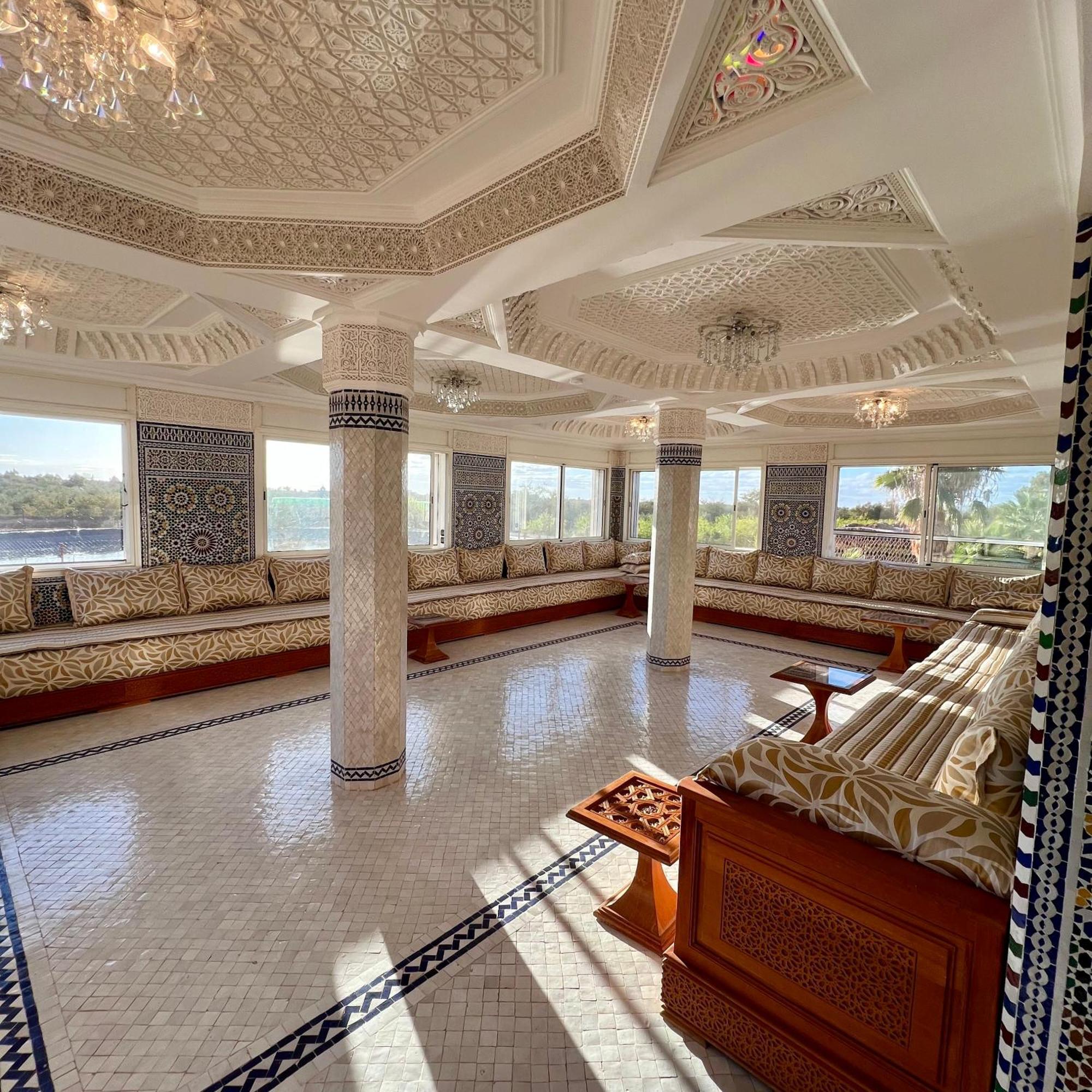 Villa Deluxe
