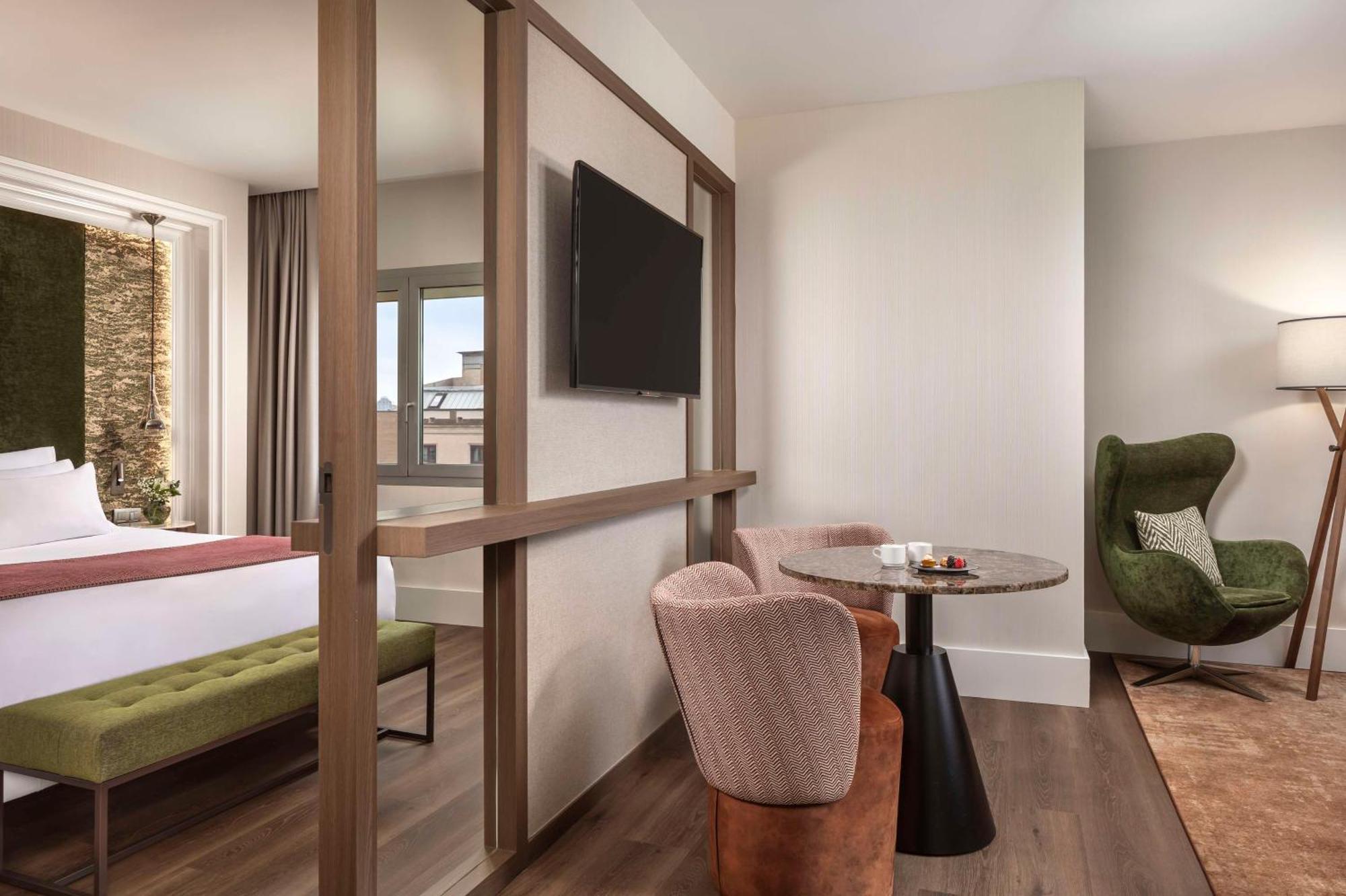 Suite avec Lit d'Appoint (2 Adultes + 2 Enfants)