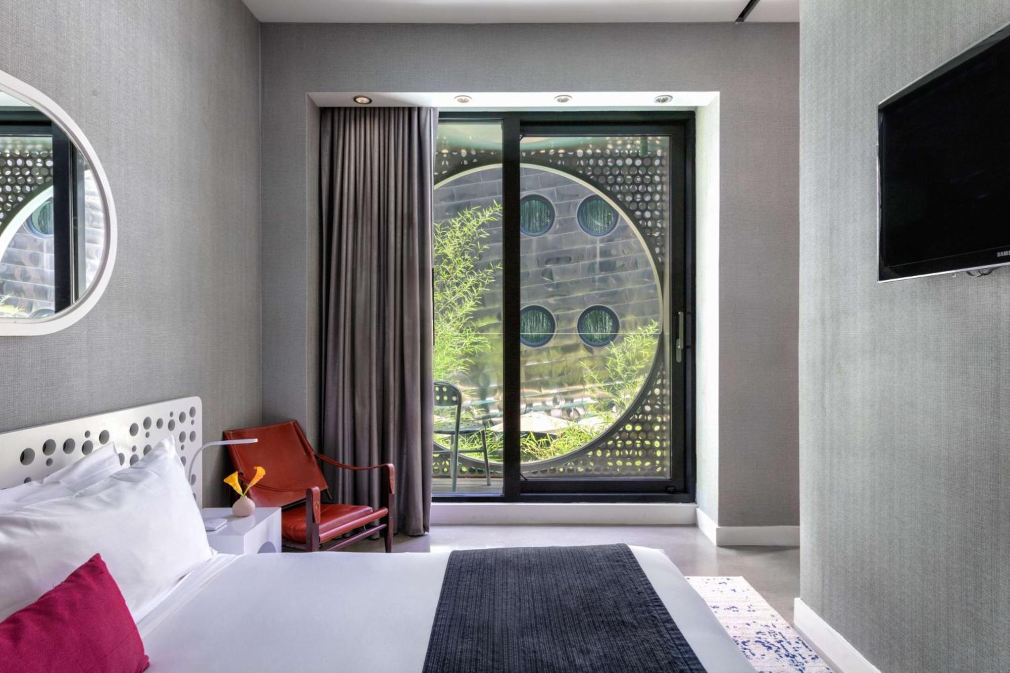 Suite Lit King-Size Platinum