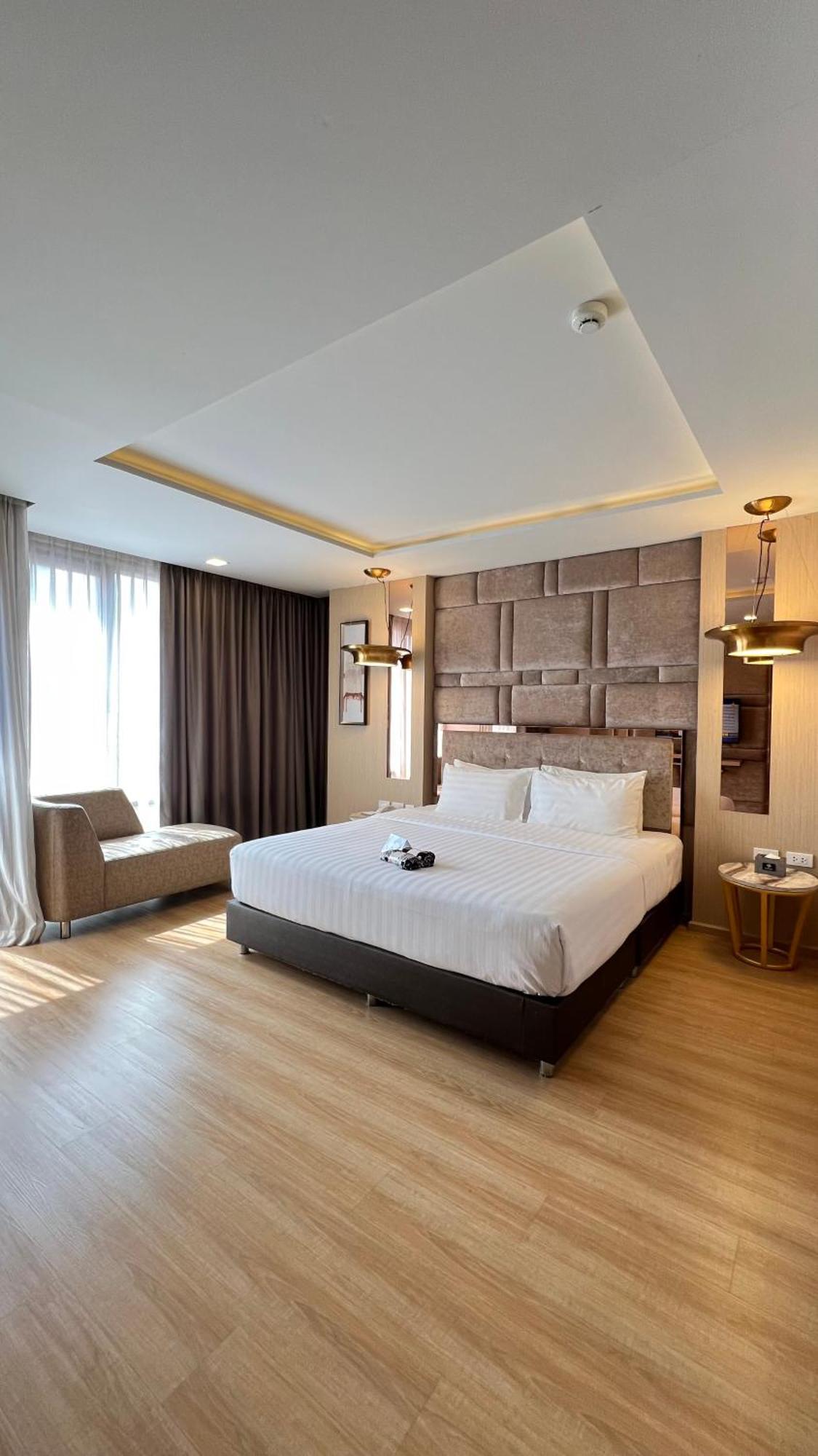 Superior Double Room,1646946455:JPEG