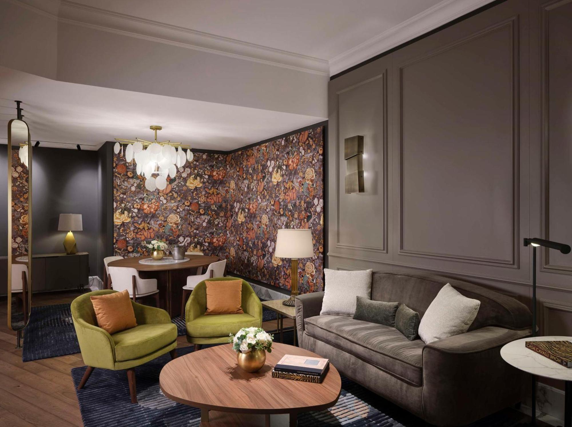 Suite avec Lit d’Appoint - Vue sur Piazza Anantara