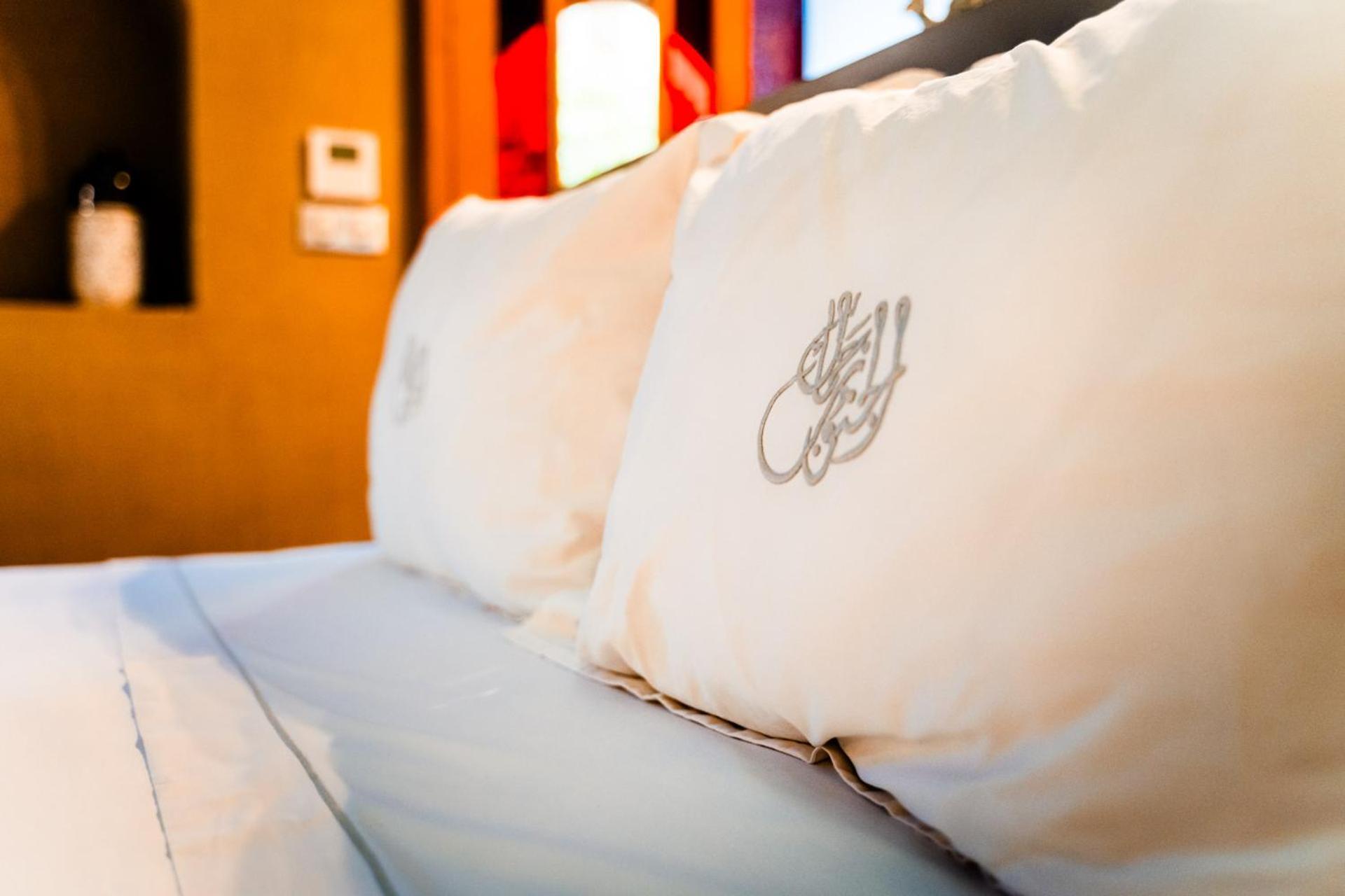 Double Room,1651763493:JPEG