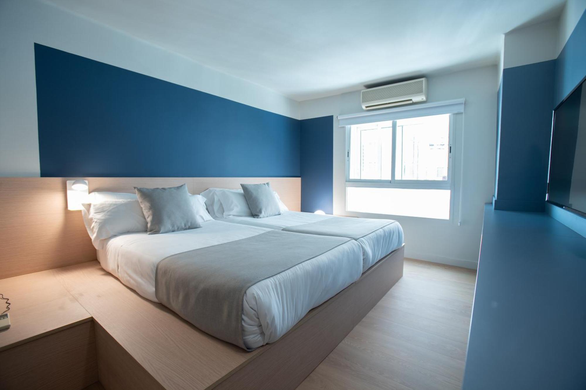 Chambre Quadruple (2 Adultes + 2 Enfants)