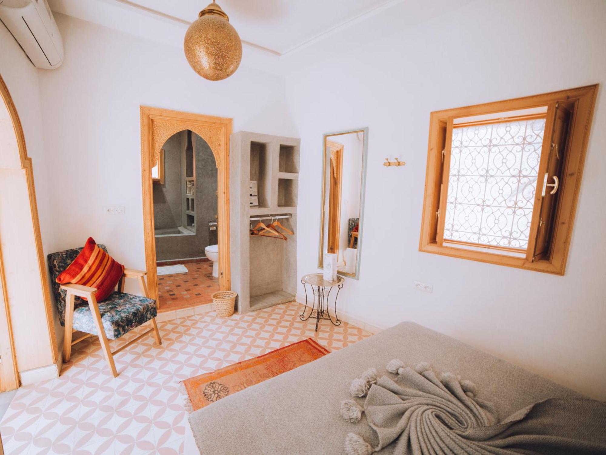 Chambre Lit Queen-Size Deluxe