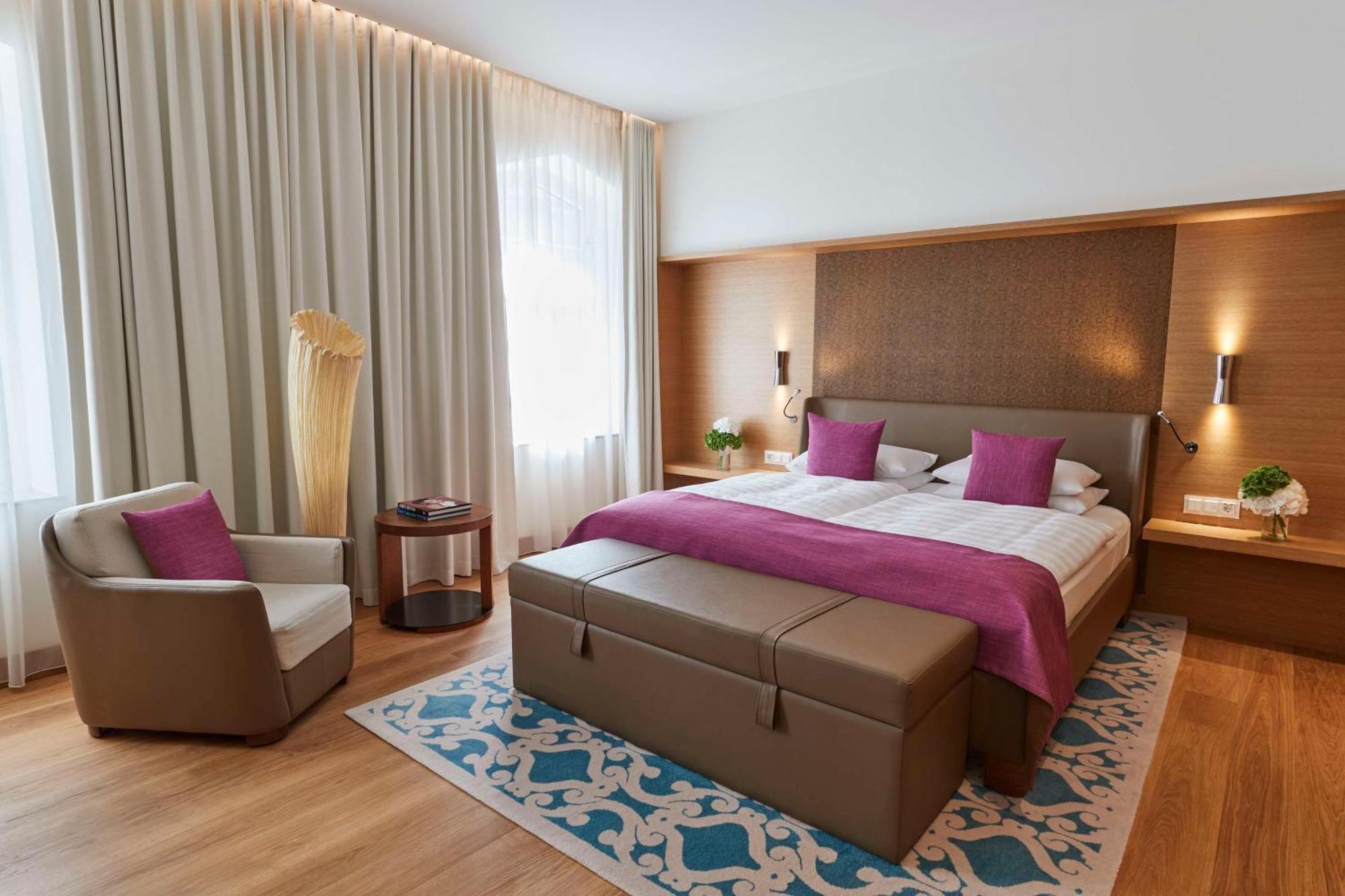 Grande Chambre Lit King-Size Deluxe