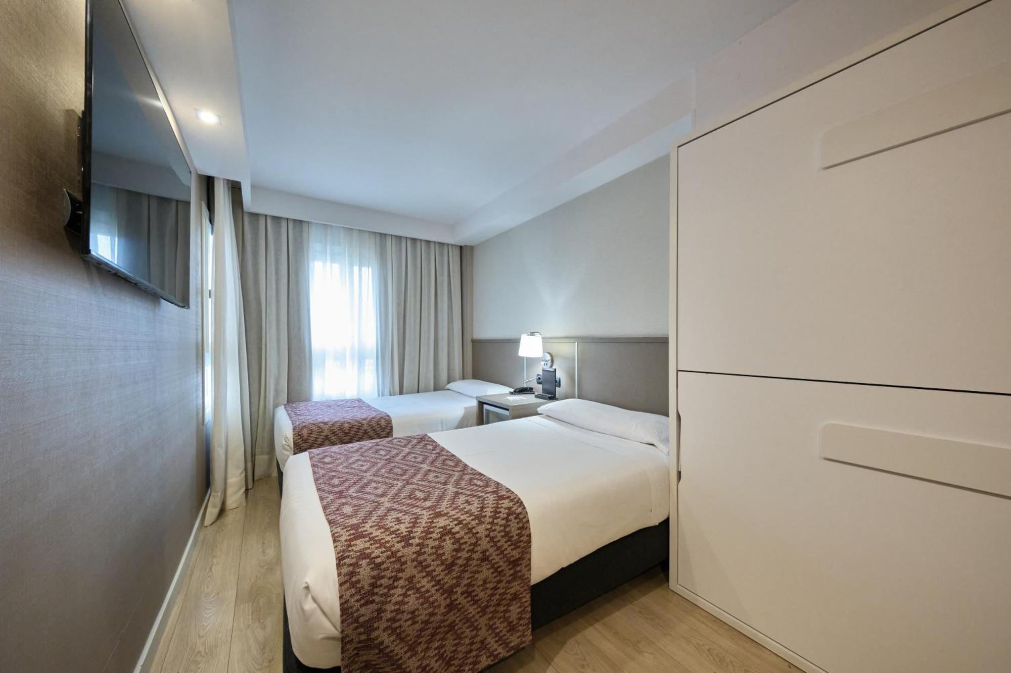 Chambre Familiale (2 Adultes et 2 Enfants)