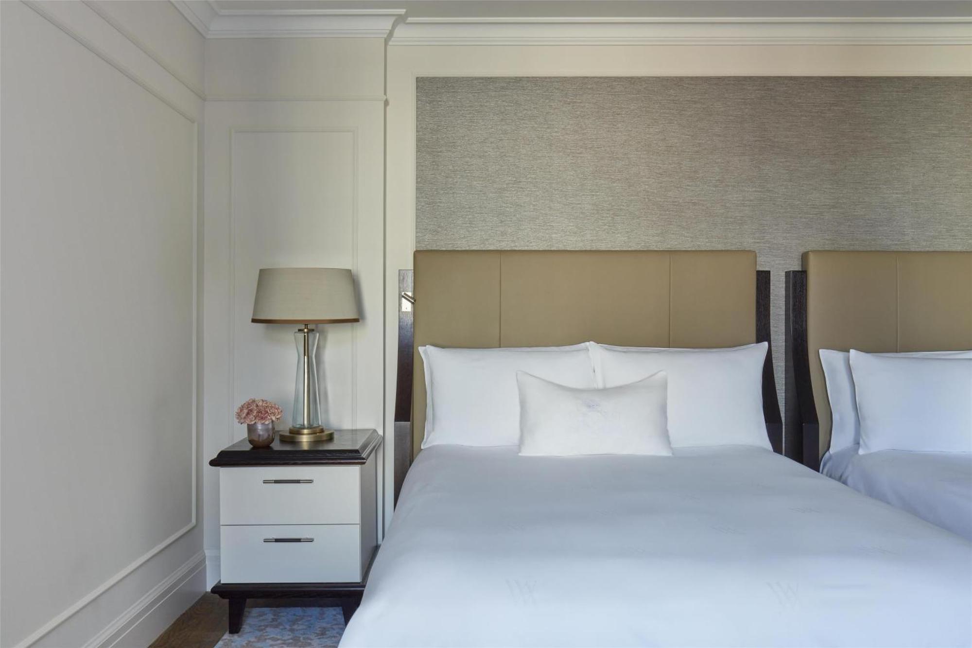 Chambre Lits Jumeaux Grand Premier - Vue sur Canal