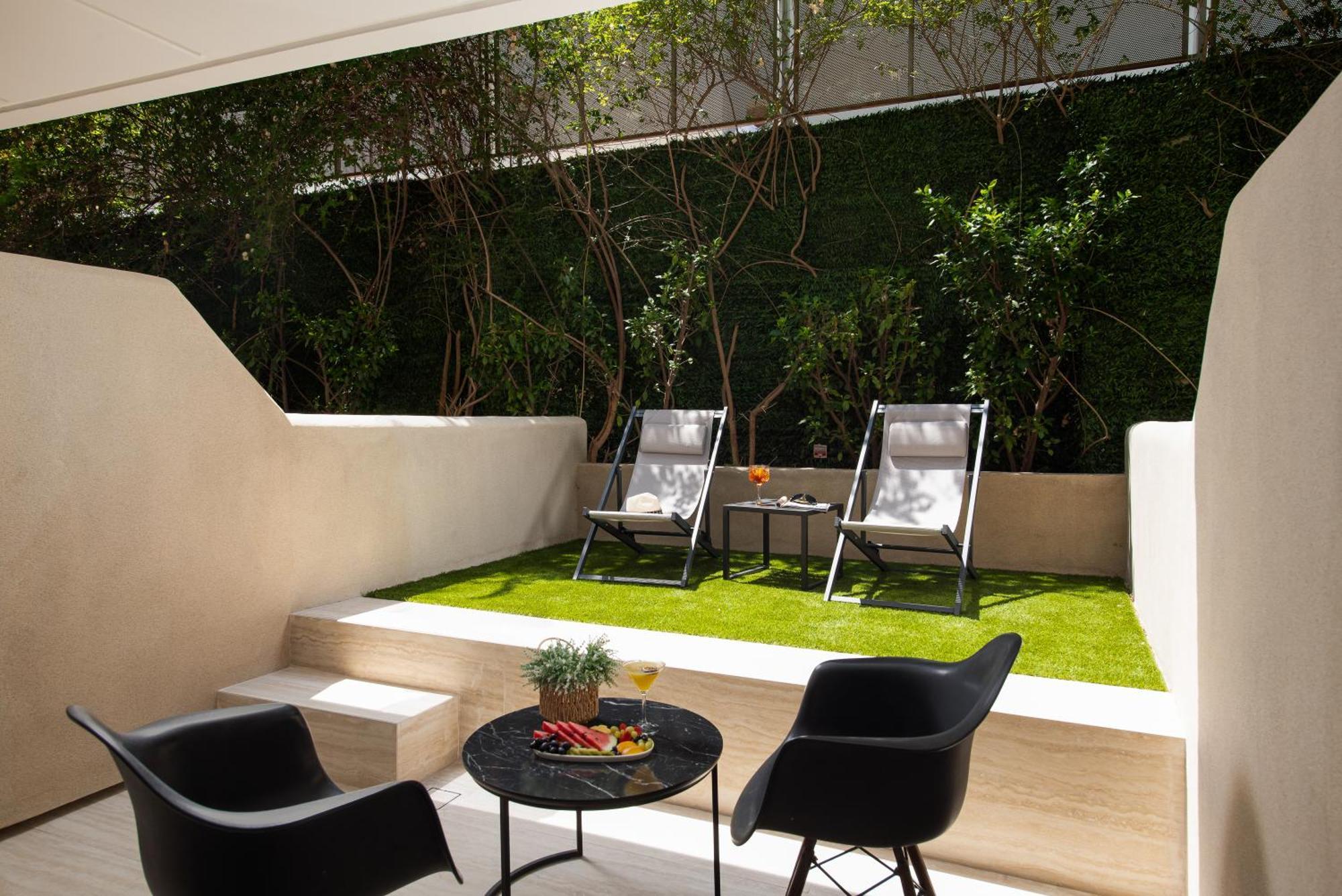 Chambre Double ou Lits Jumeaux - Vue sur Jardin
