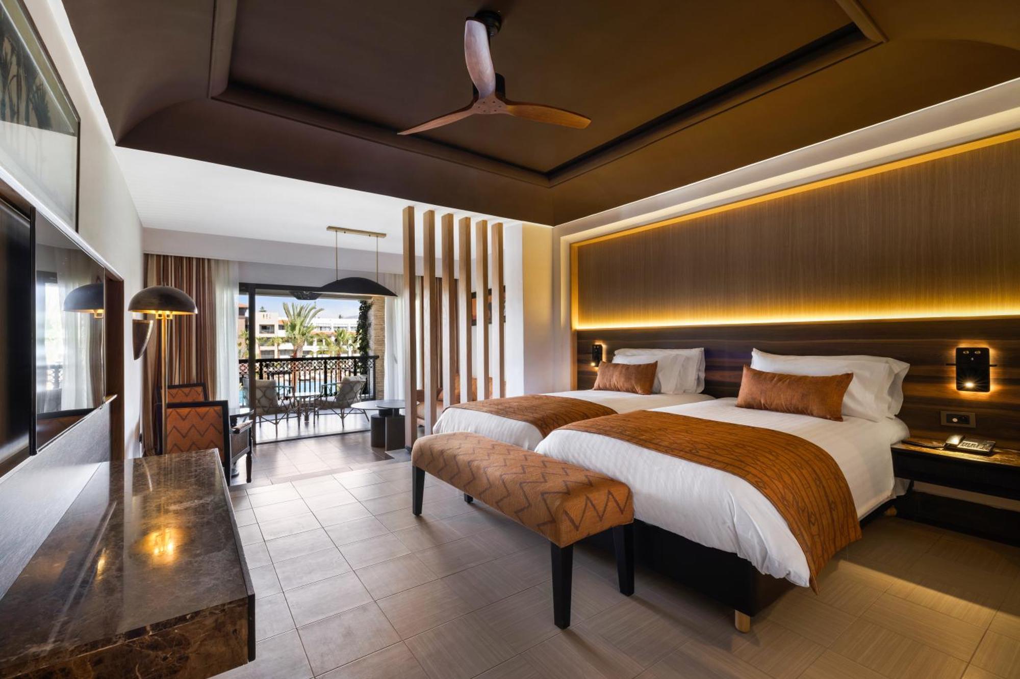 Chambre Double - Vue sur Piscine