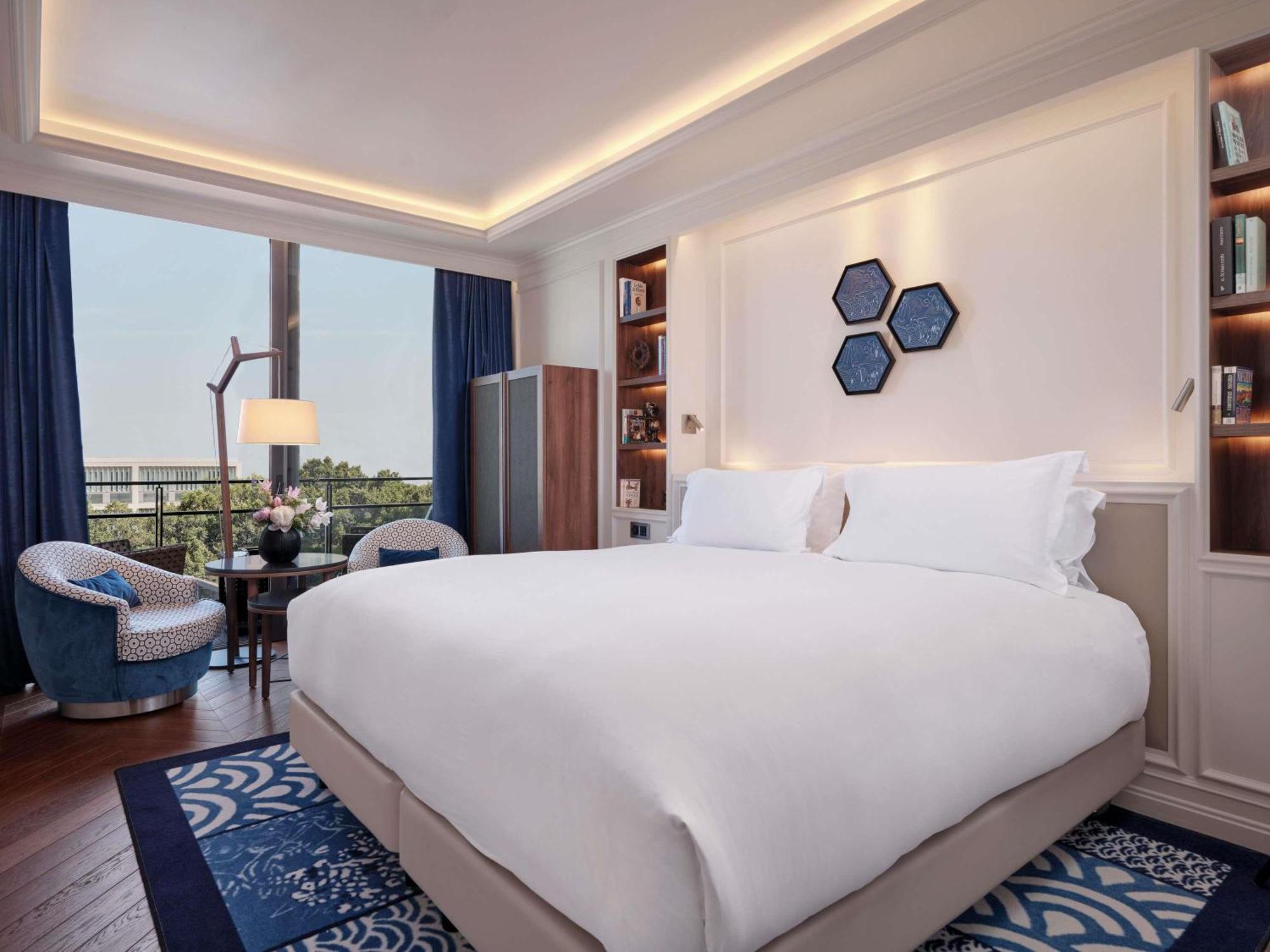 Chambre Lits Jumeaux de Luxe avec Balcon - Vue sur Jardin
