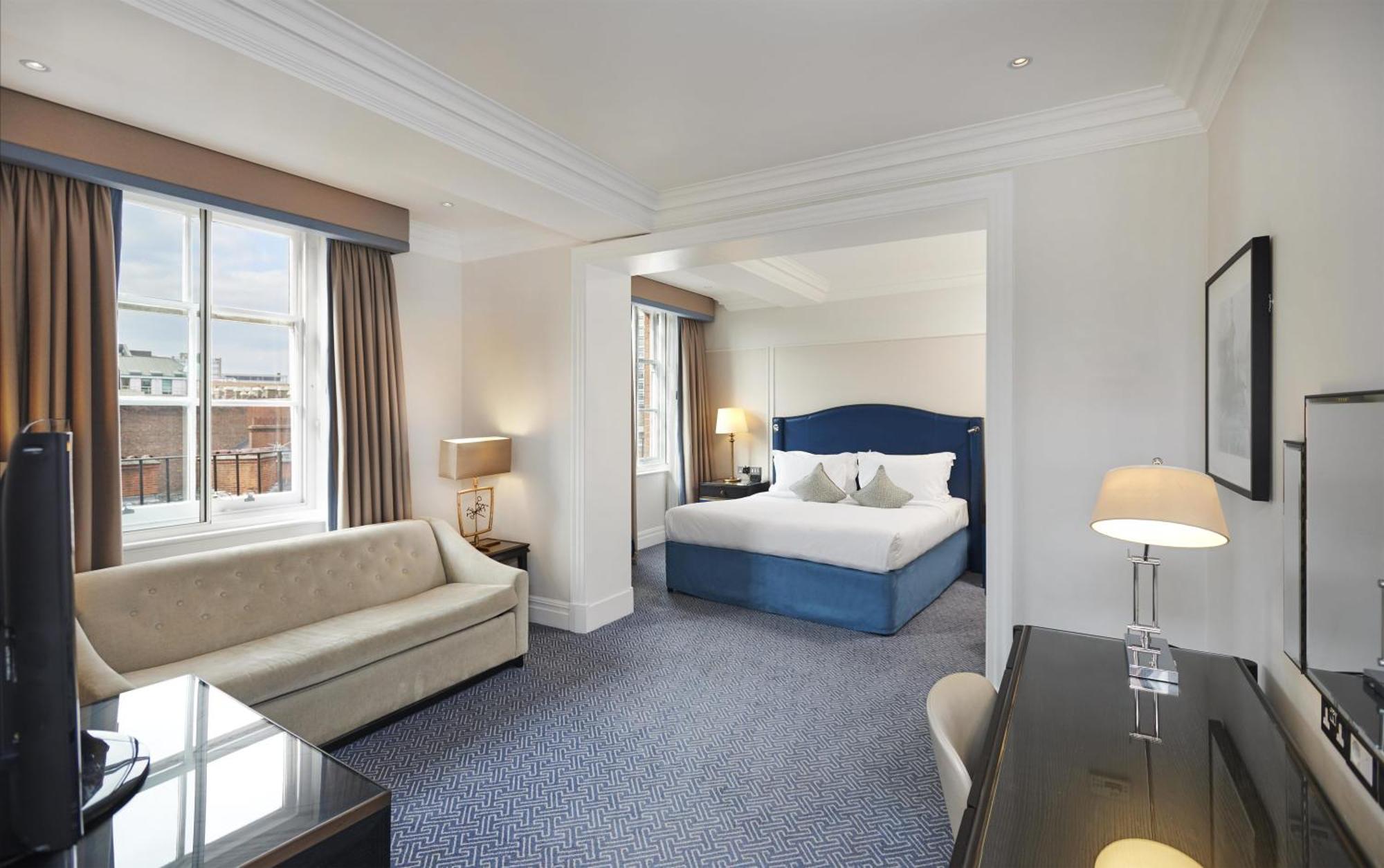 Suite Junior Lit King-Size - Accès au Salon