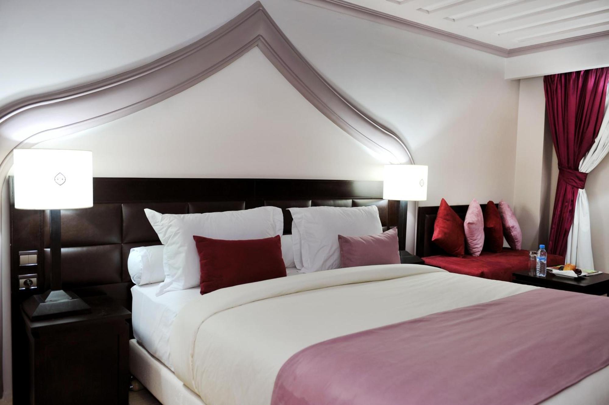 Chambre Simple - Vue sur Piscine