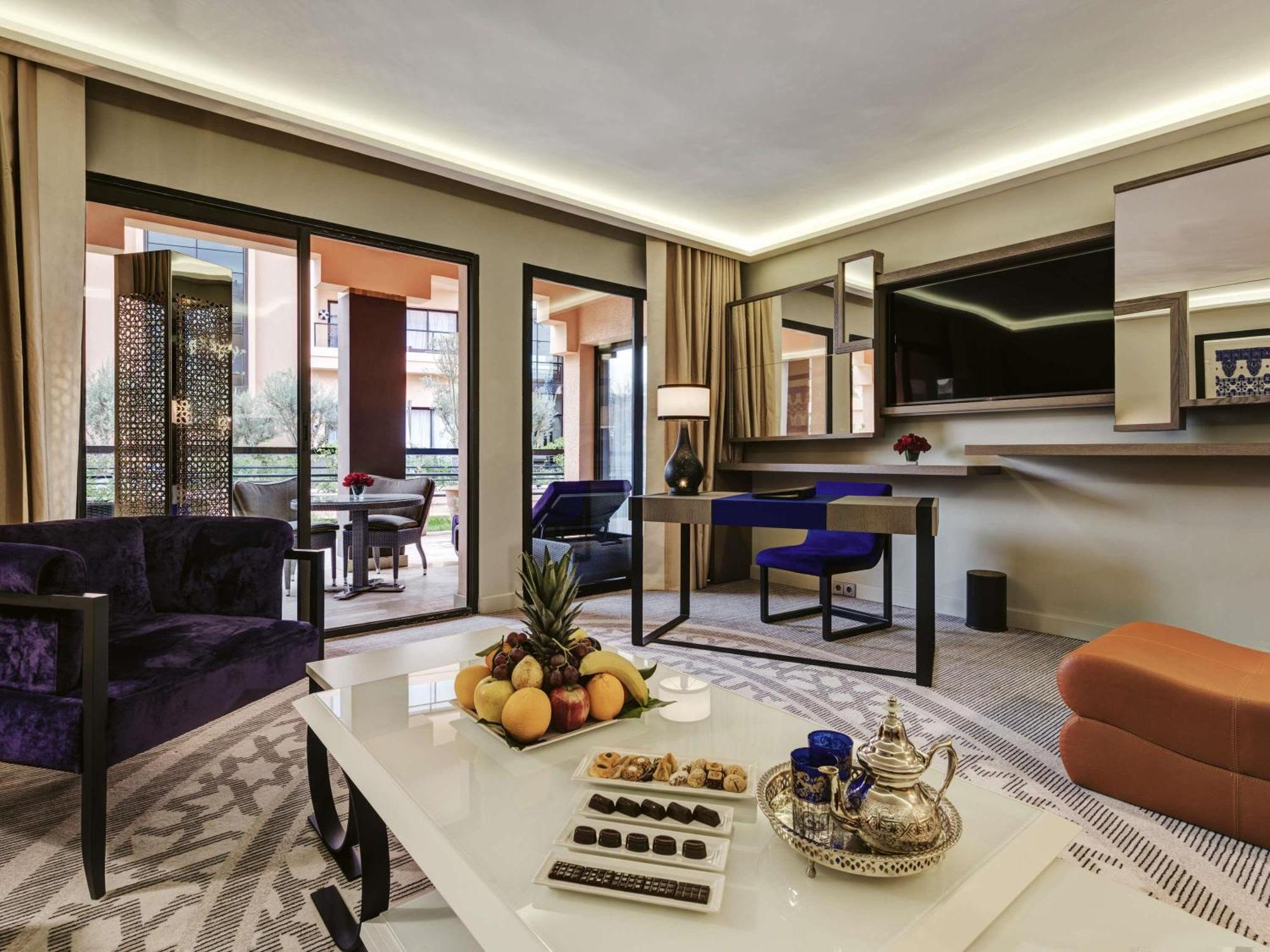 Suite Lit King-Size Prestige avec Salon et Canapé