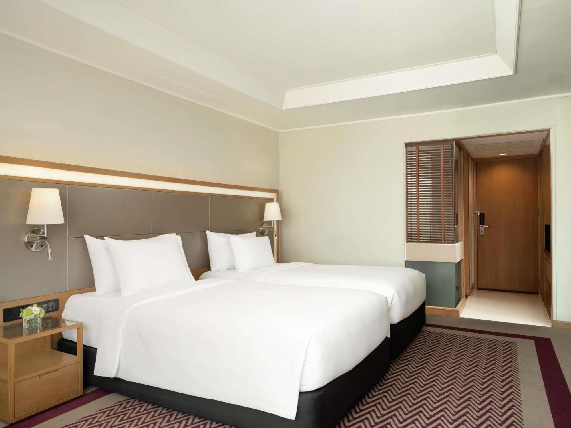 Deluxe Room with 2 Twin Beds - 20% off on Food & Beverages