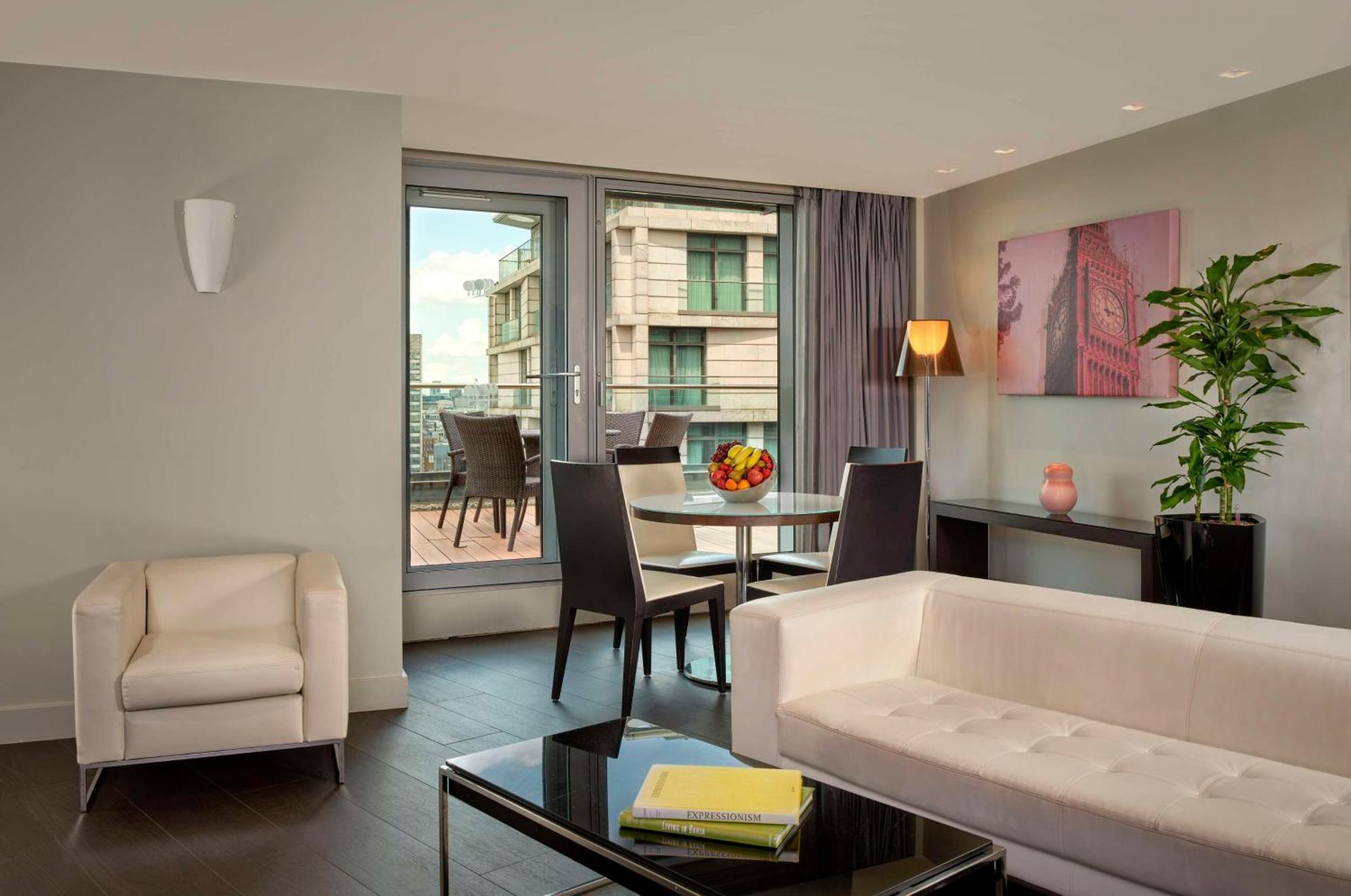 Suite 2 Chambres avec Terrasse (3 Adultes)