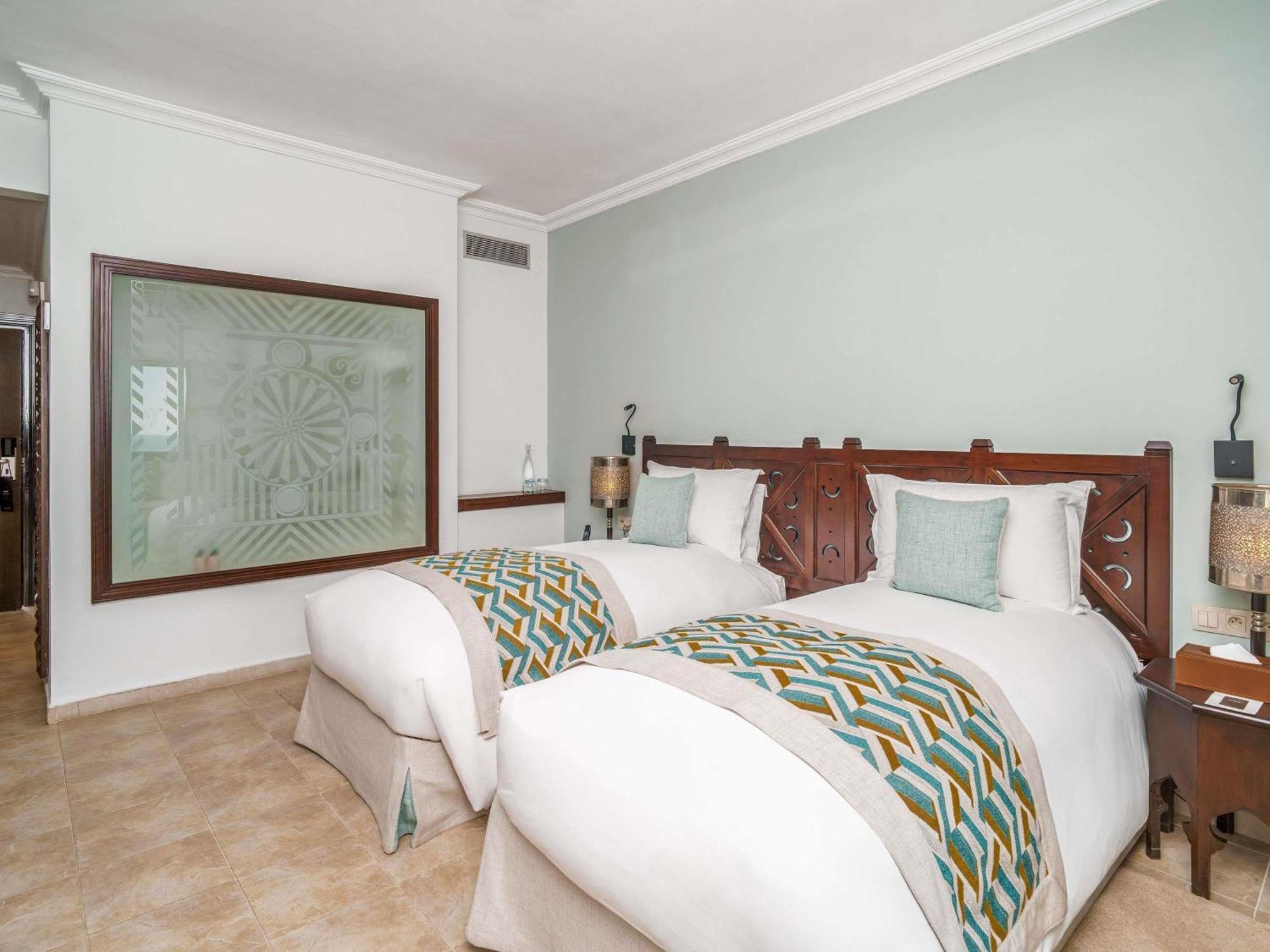 Chambre Lits Jumeaux Deluxe - Vue sur Piscine