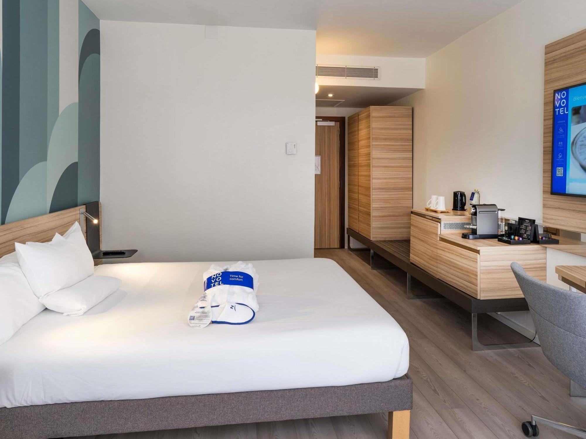 Chambre Lit Queen-Size Supérieure - Plaza Building