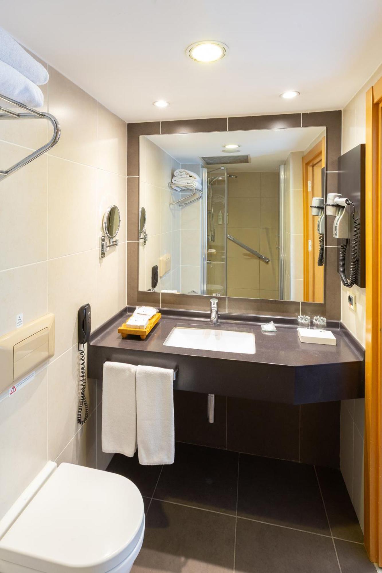 Chambre Familiale Deluxe Adjacente