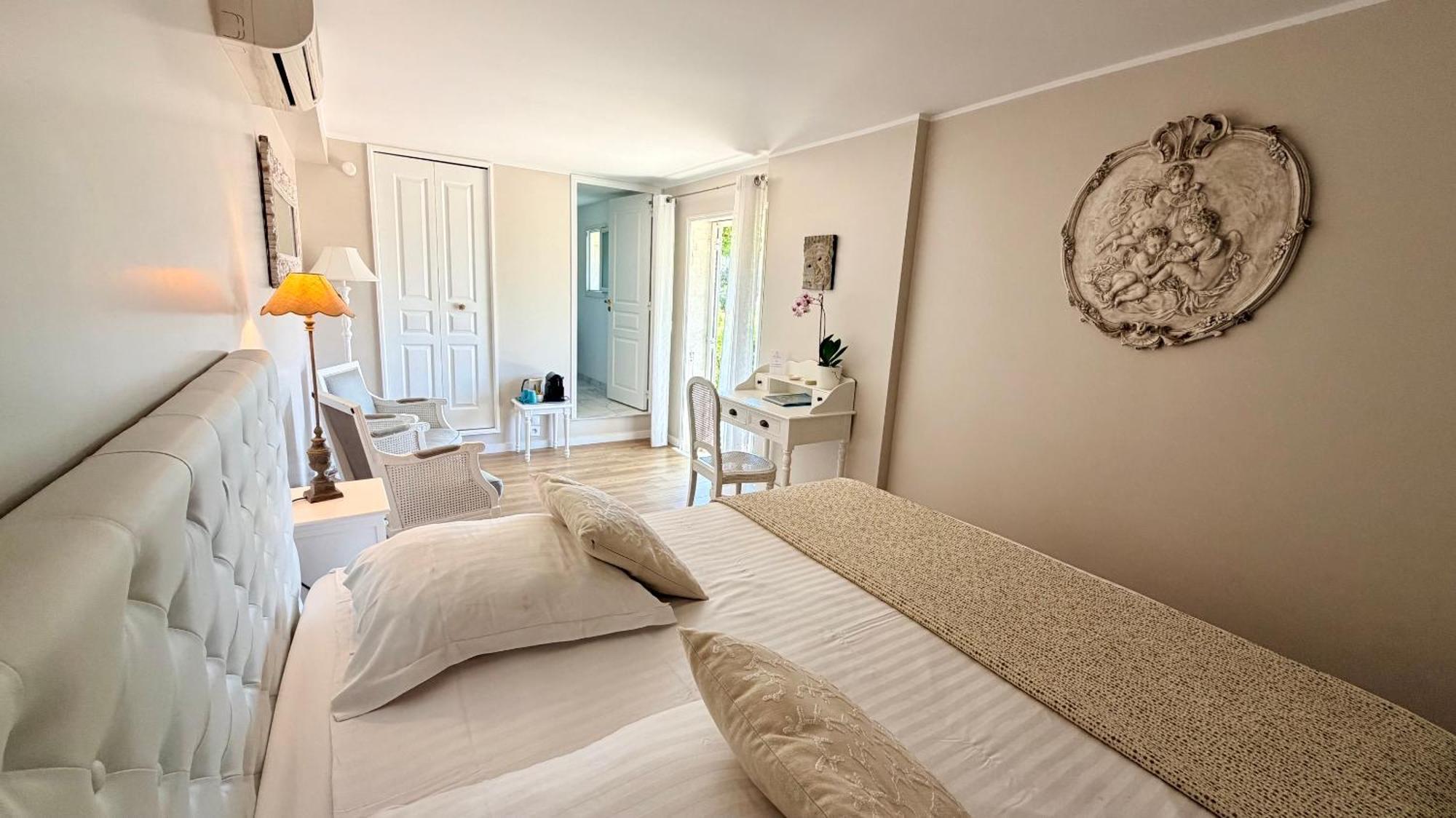 Chambre Double Deluxe avec Douche