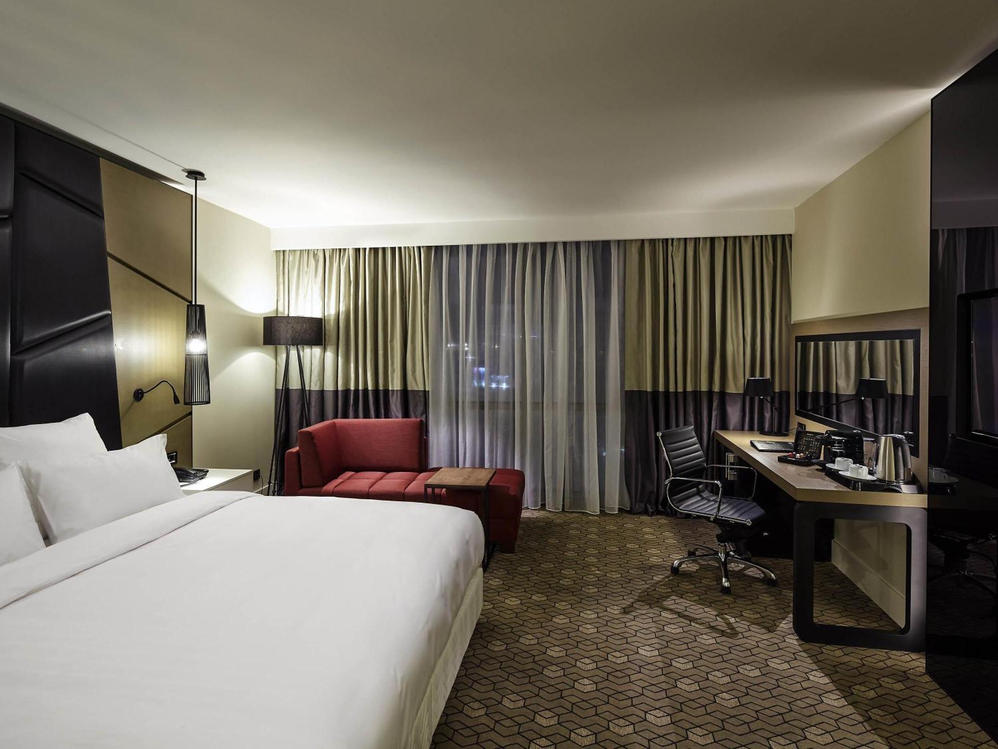 Suite de Luxe avec Lit King-Size - Accès Salon
